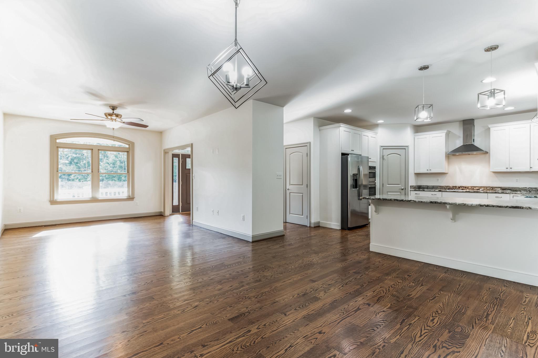 CASEY'S KNOLL - Residential