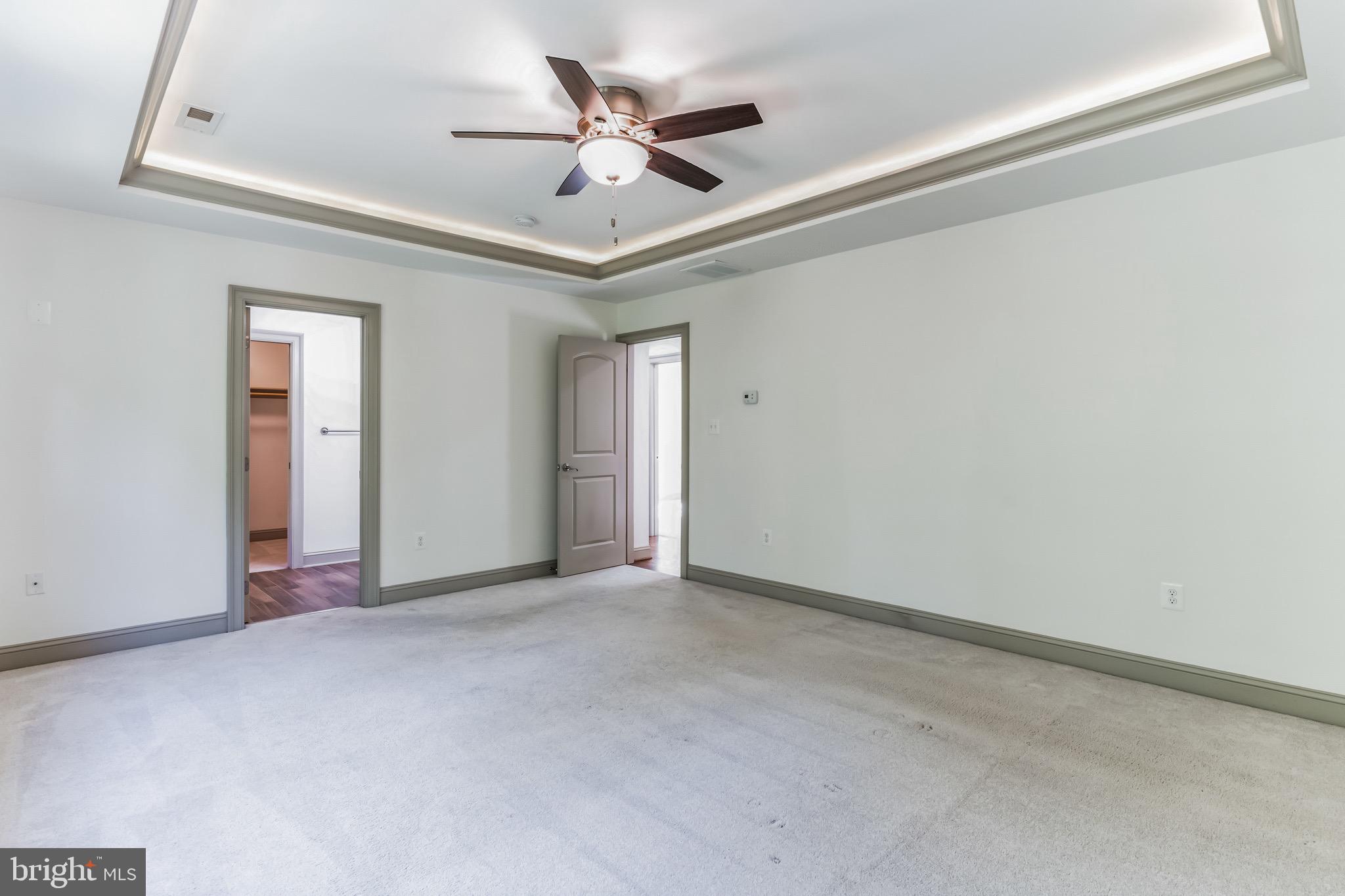 CASEY'S KNOLL - Residential