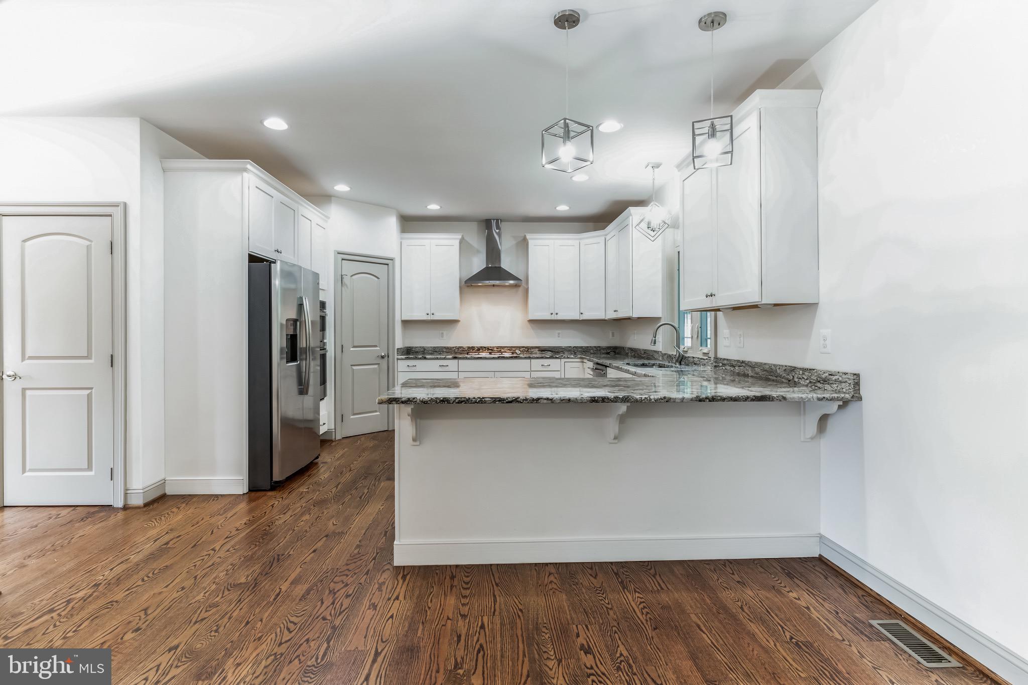 CASEY'S KNOLL - Residential