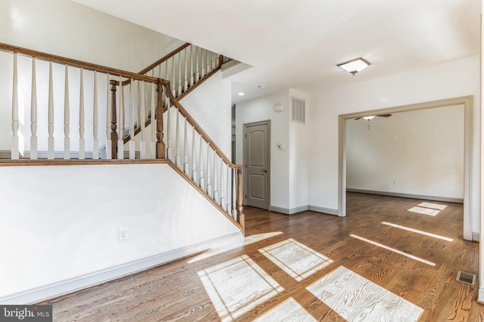 CASEY'S KNOLL - Residential