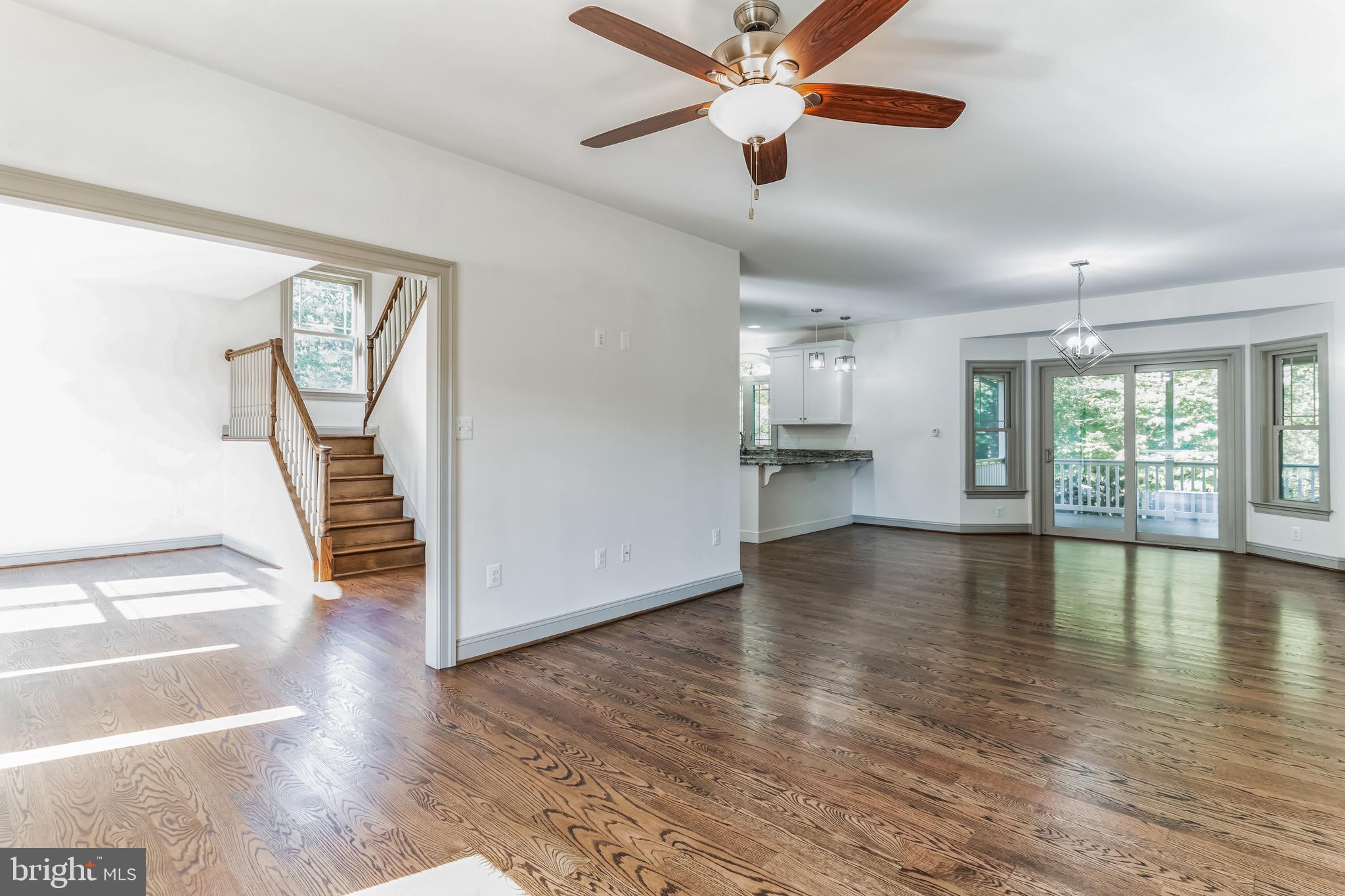 CASEY'S KNOLL - Residential