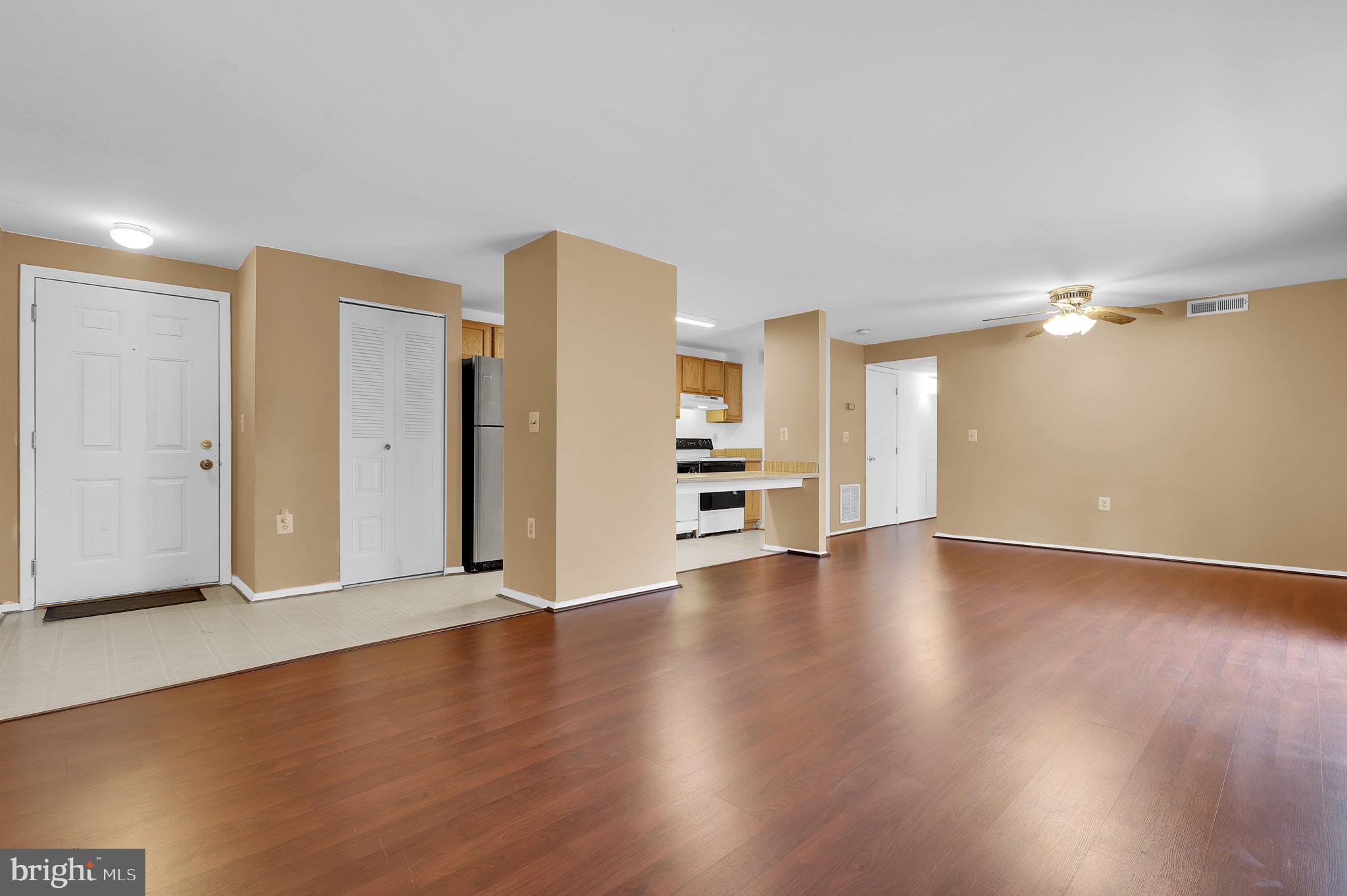 GREENFIELD COMMONS - Residential