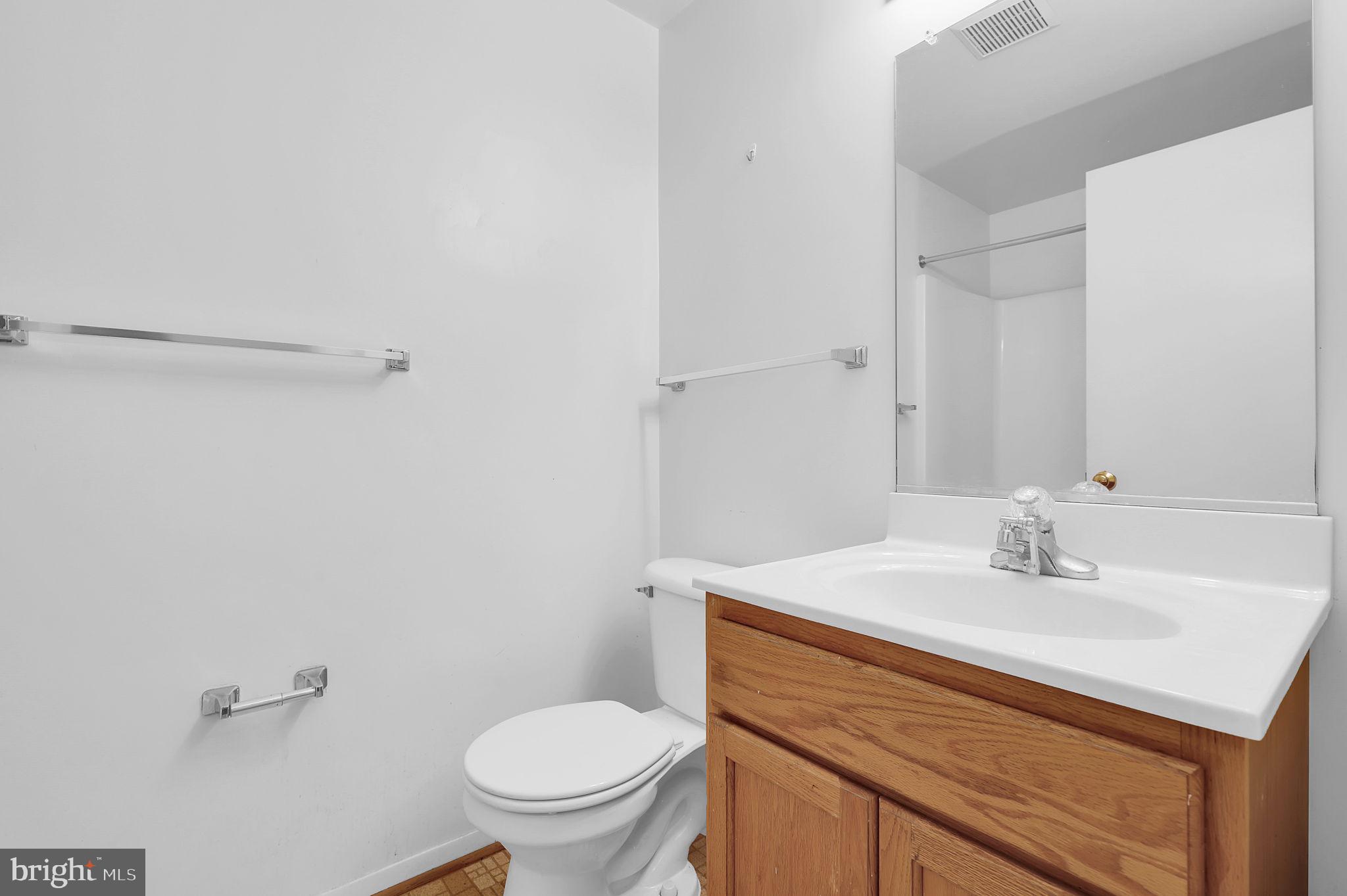 GREENFIELD COMMONS - Residential