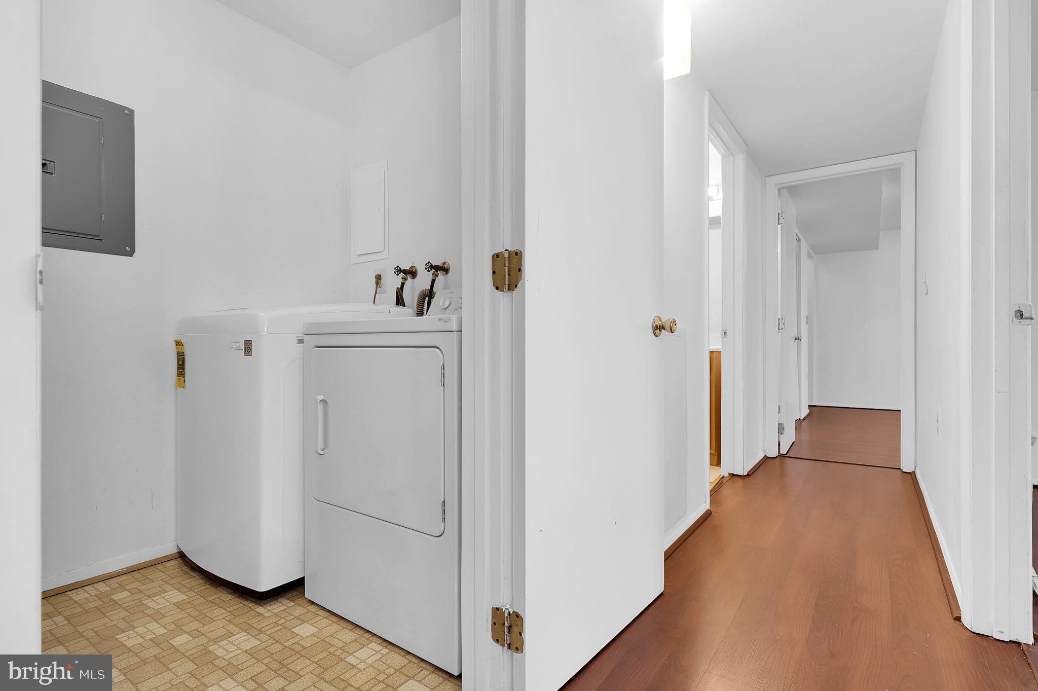 GREENFIELD COMMONS - Residential