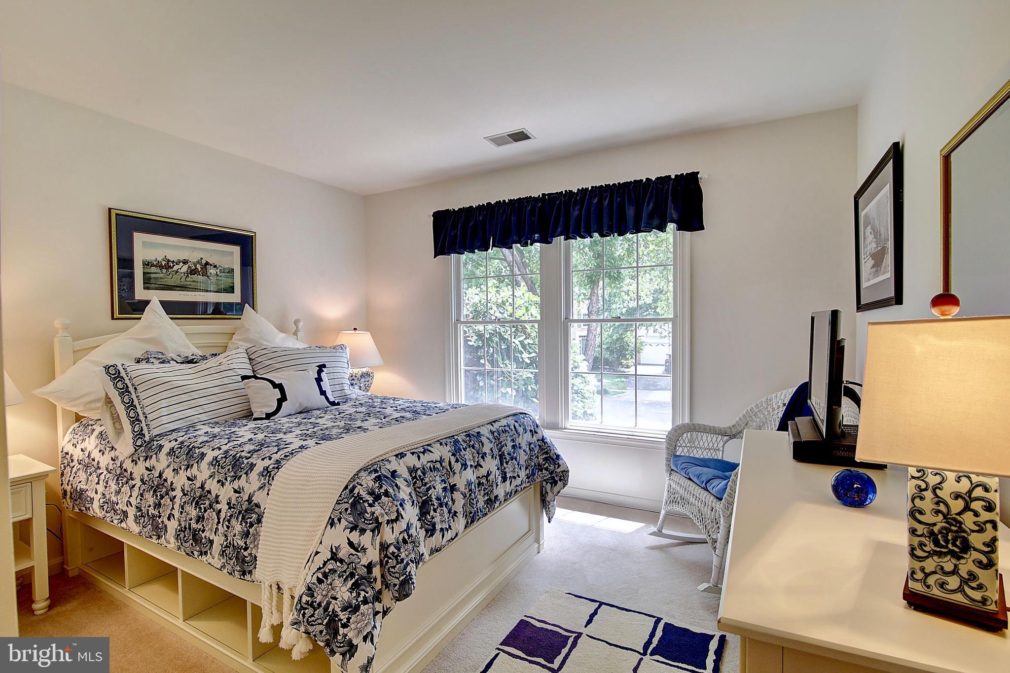 EXETER - Residential