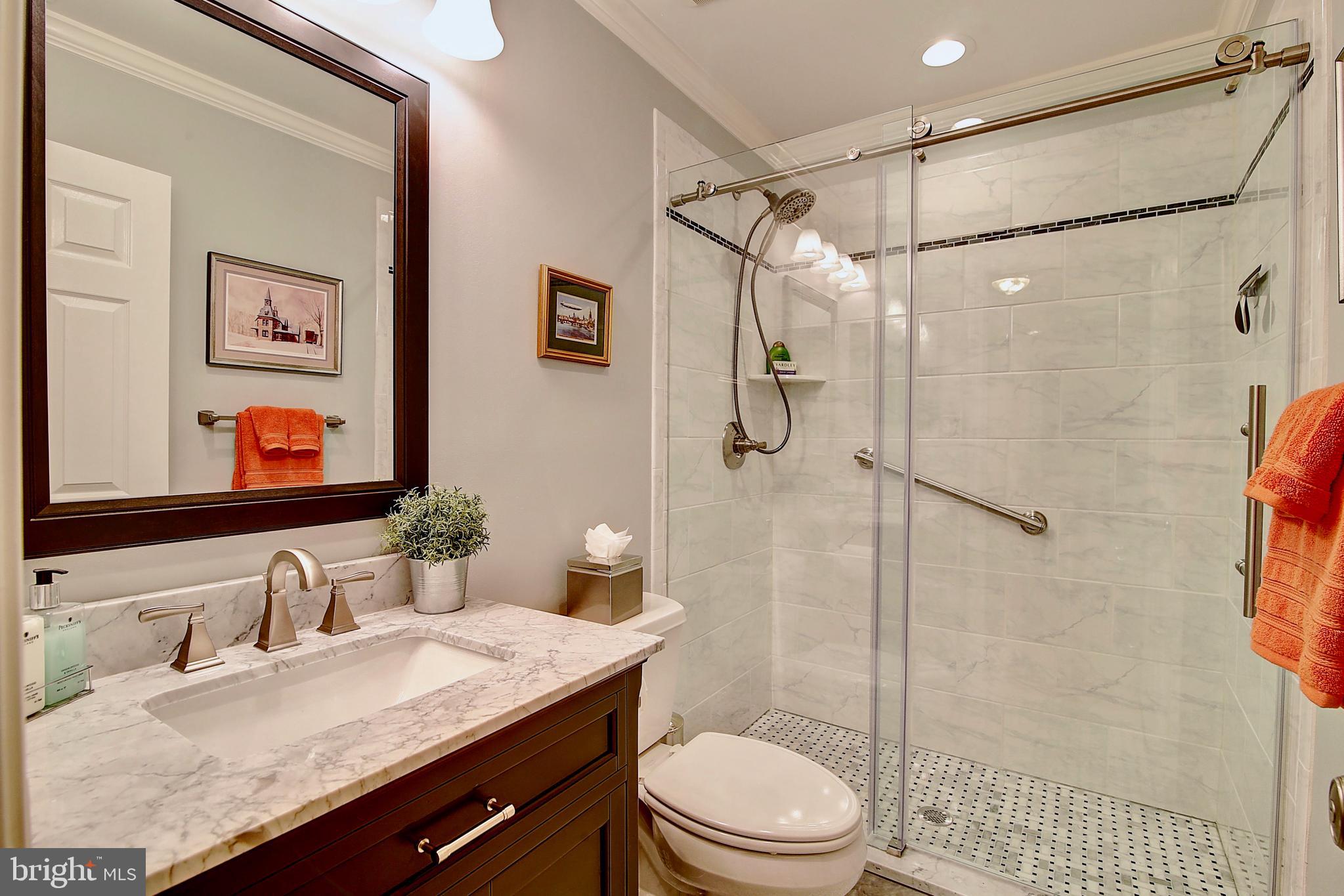 EXETER - Residential