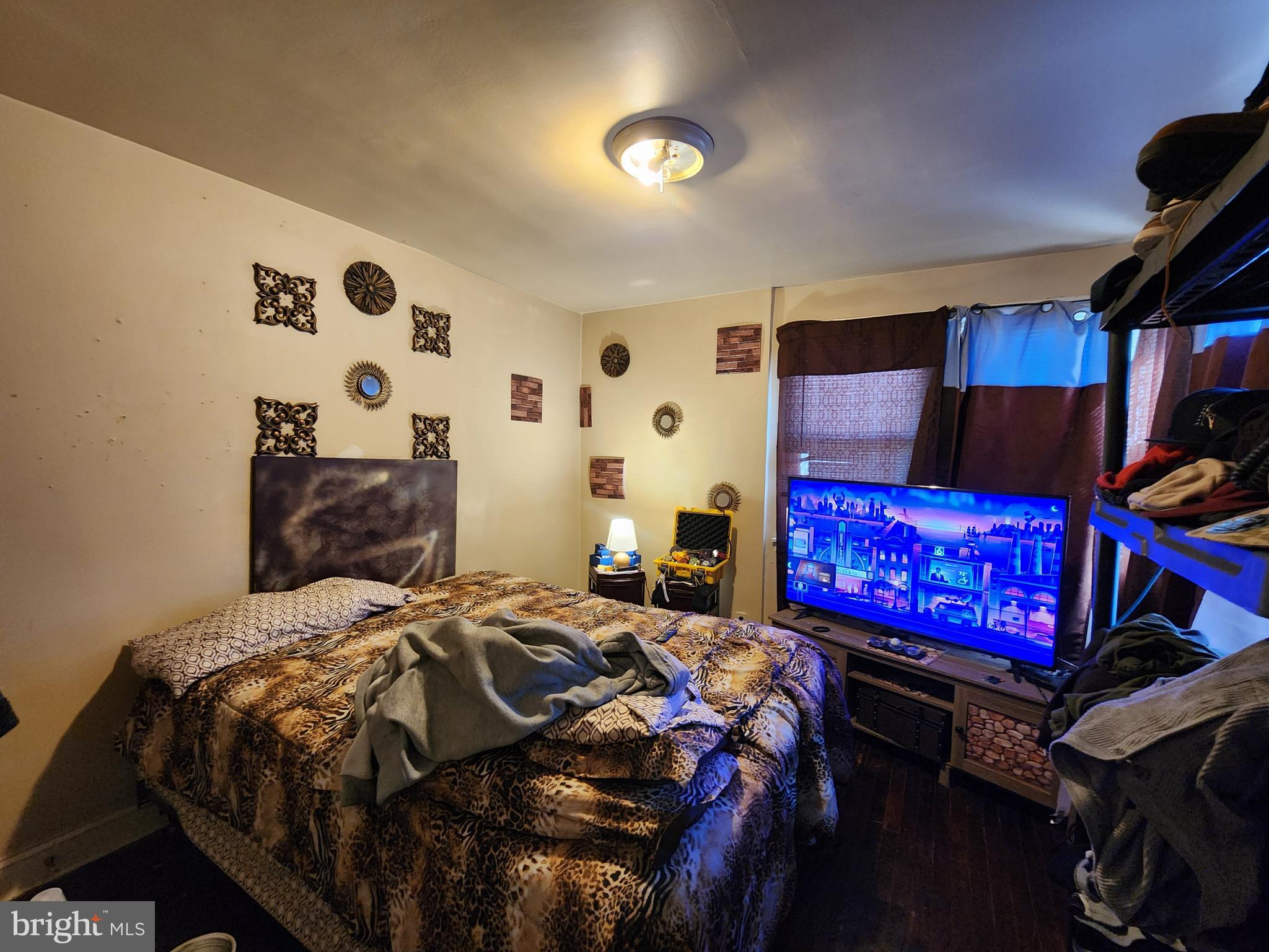 CHERRY HILL - Residential