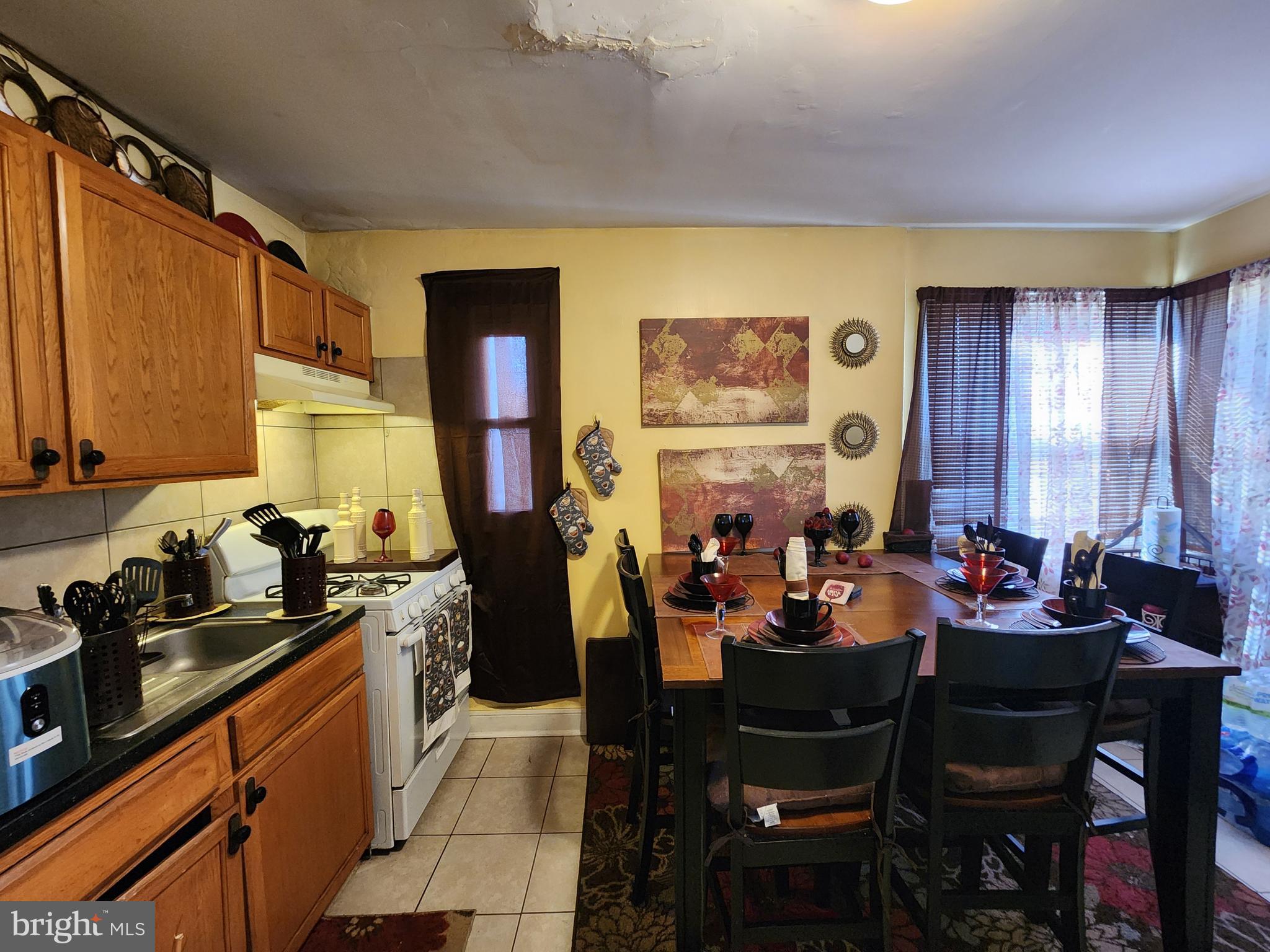 CHERRY HILL - Residential