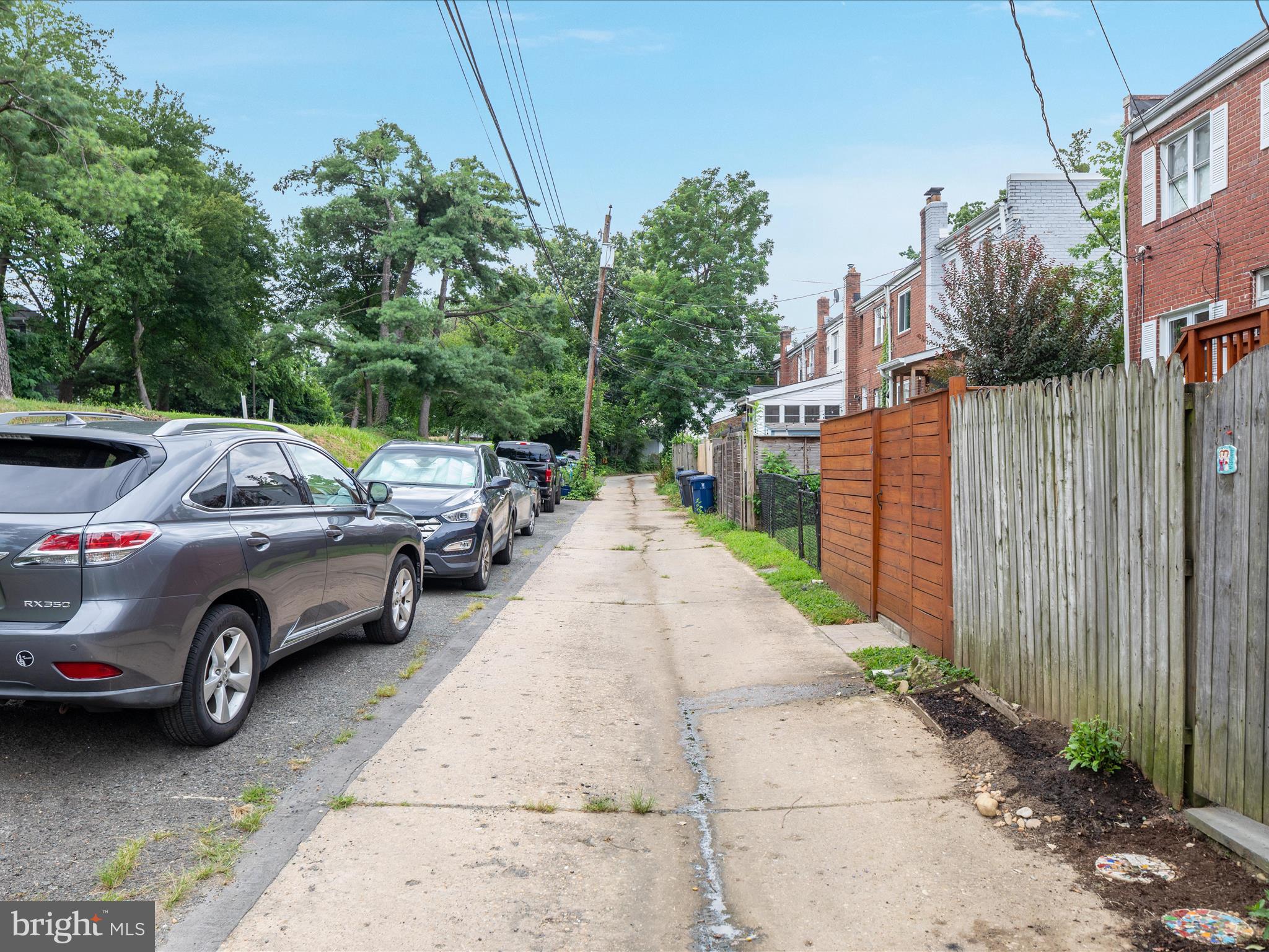 WAVERLY TAYLOR - Residential