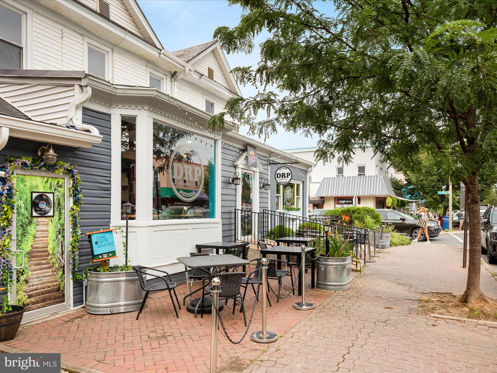 WAVERLY TAYLOR - Residential