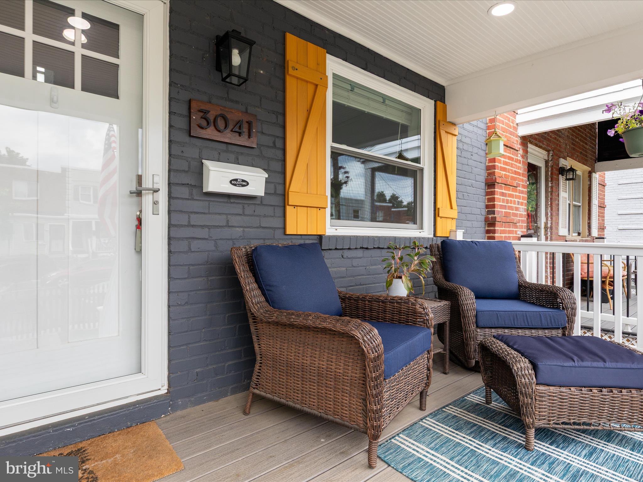 3041 MANNING STREET