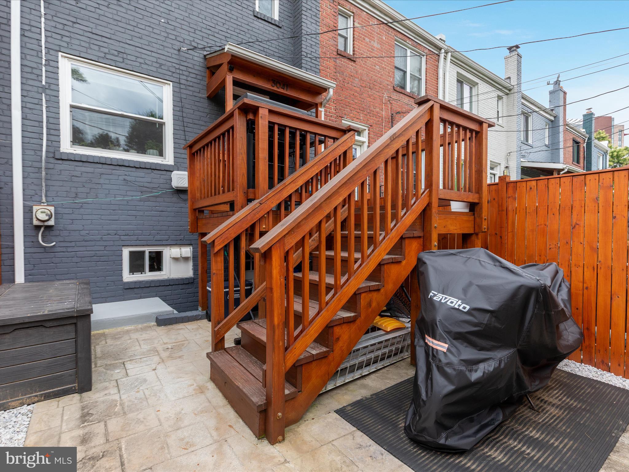 WAVERLY TAYLOR - Residential