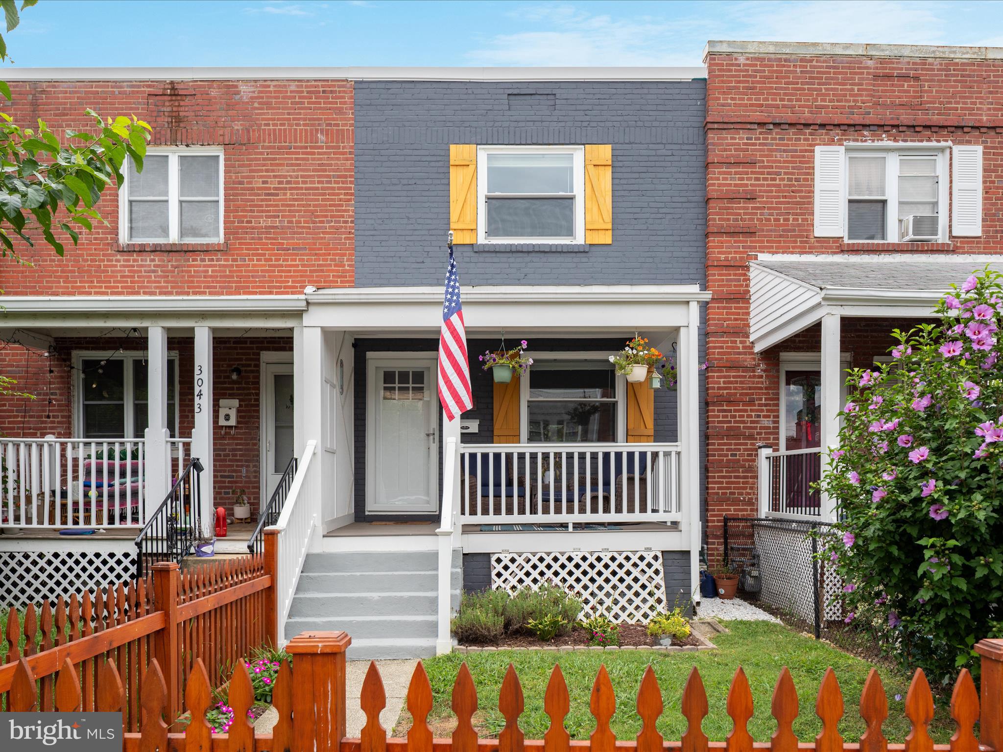 WAVERLY TAYLOR - Residential