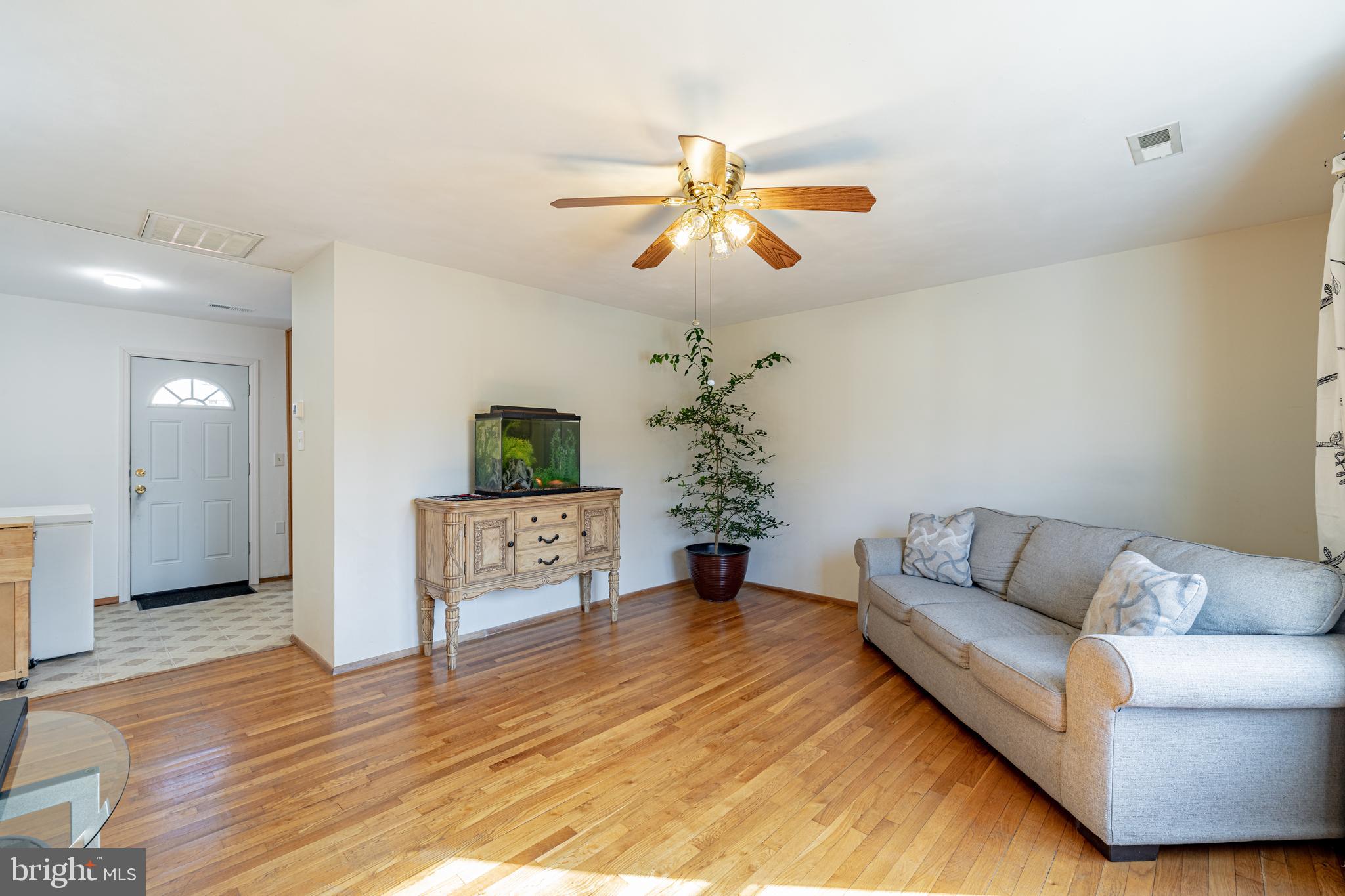 DALE CITY - Residential