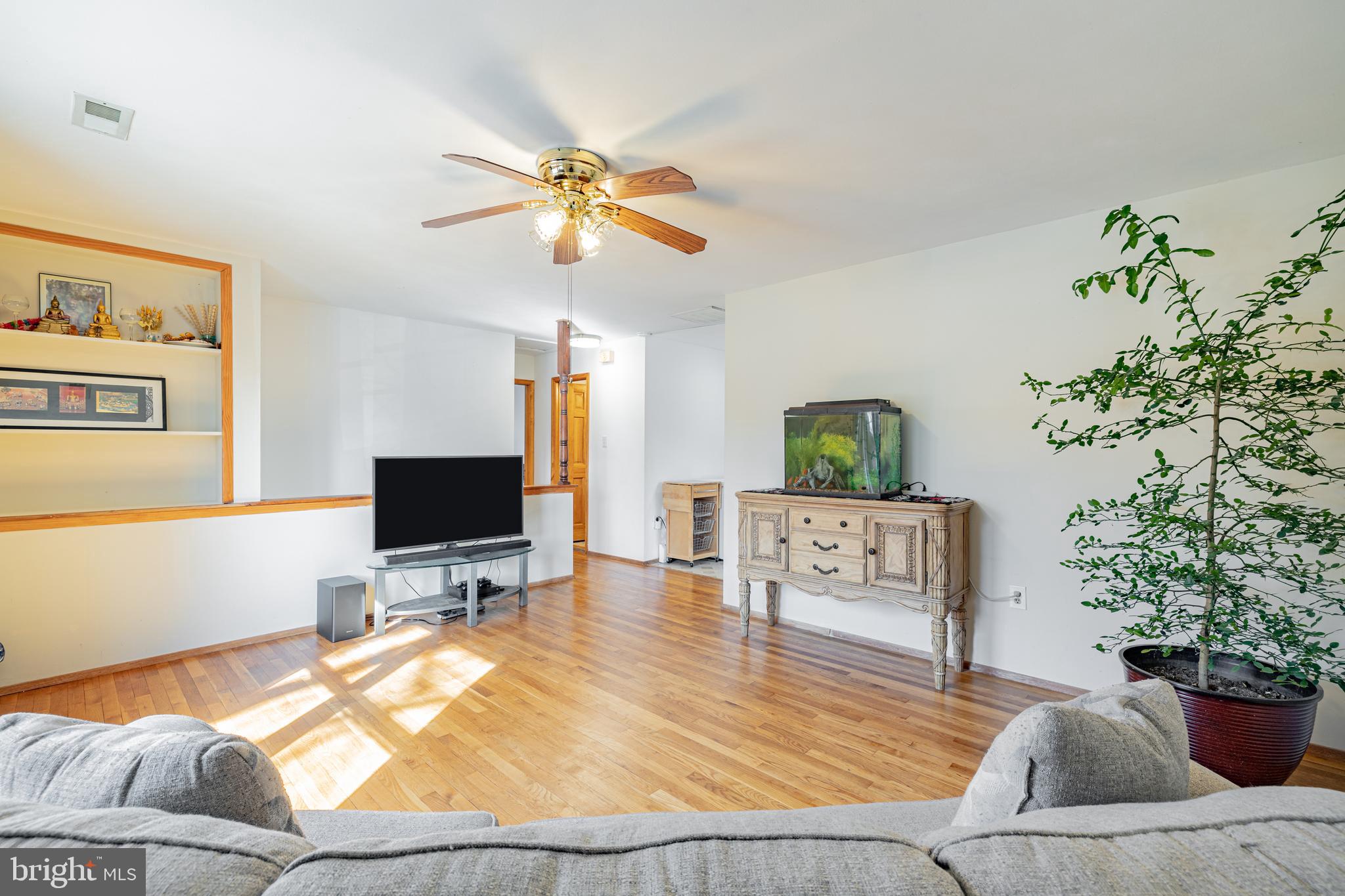 DALE CITY - Residential