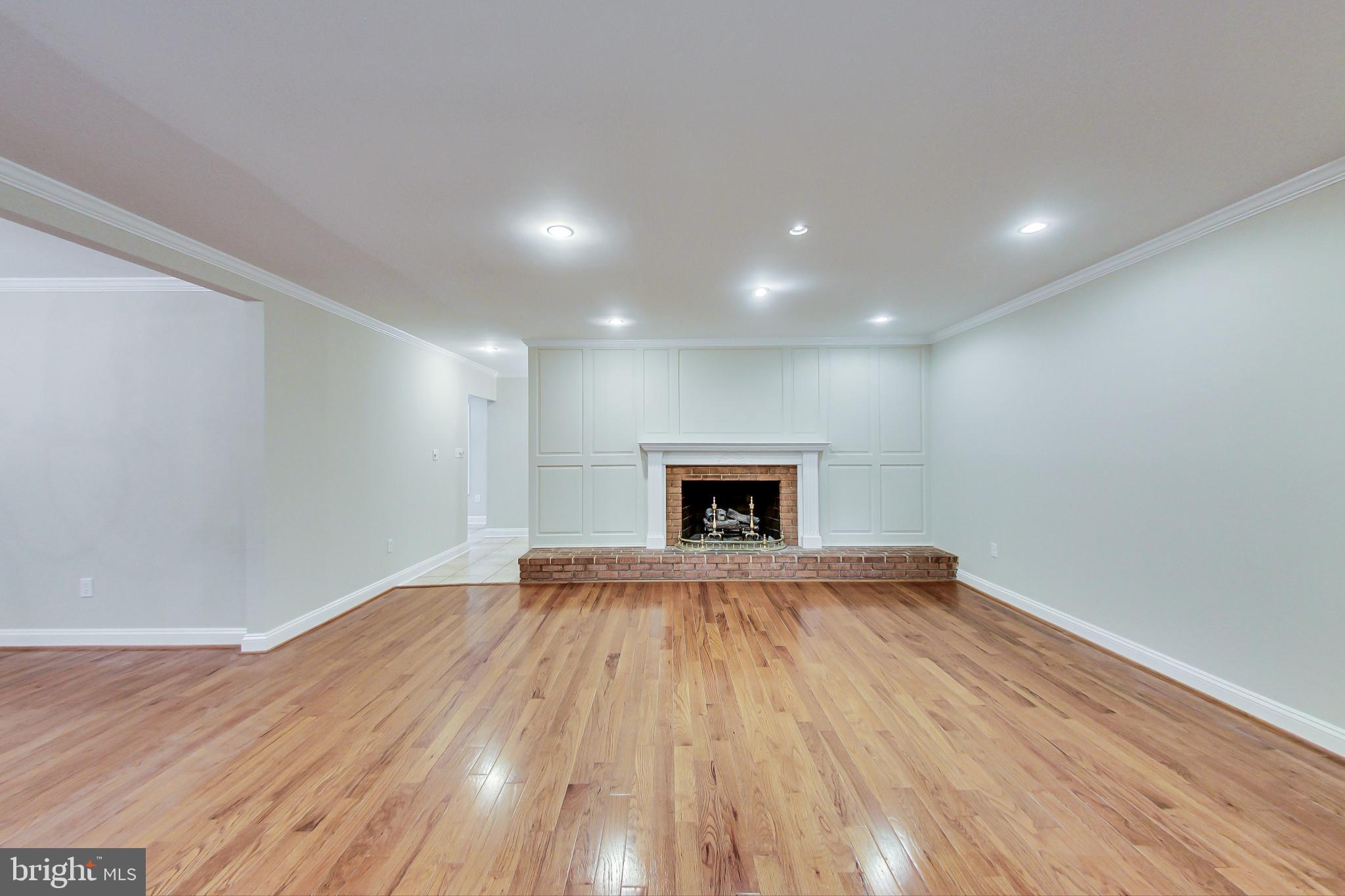 MAYDALE - Residential