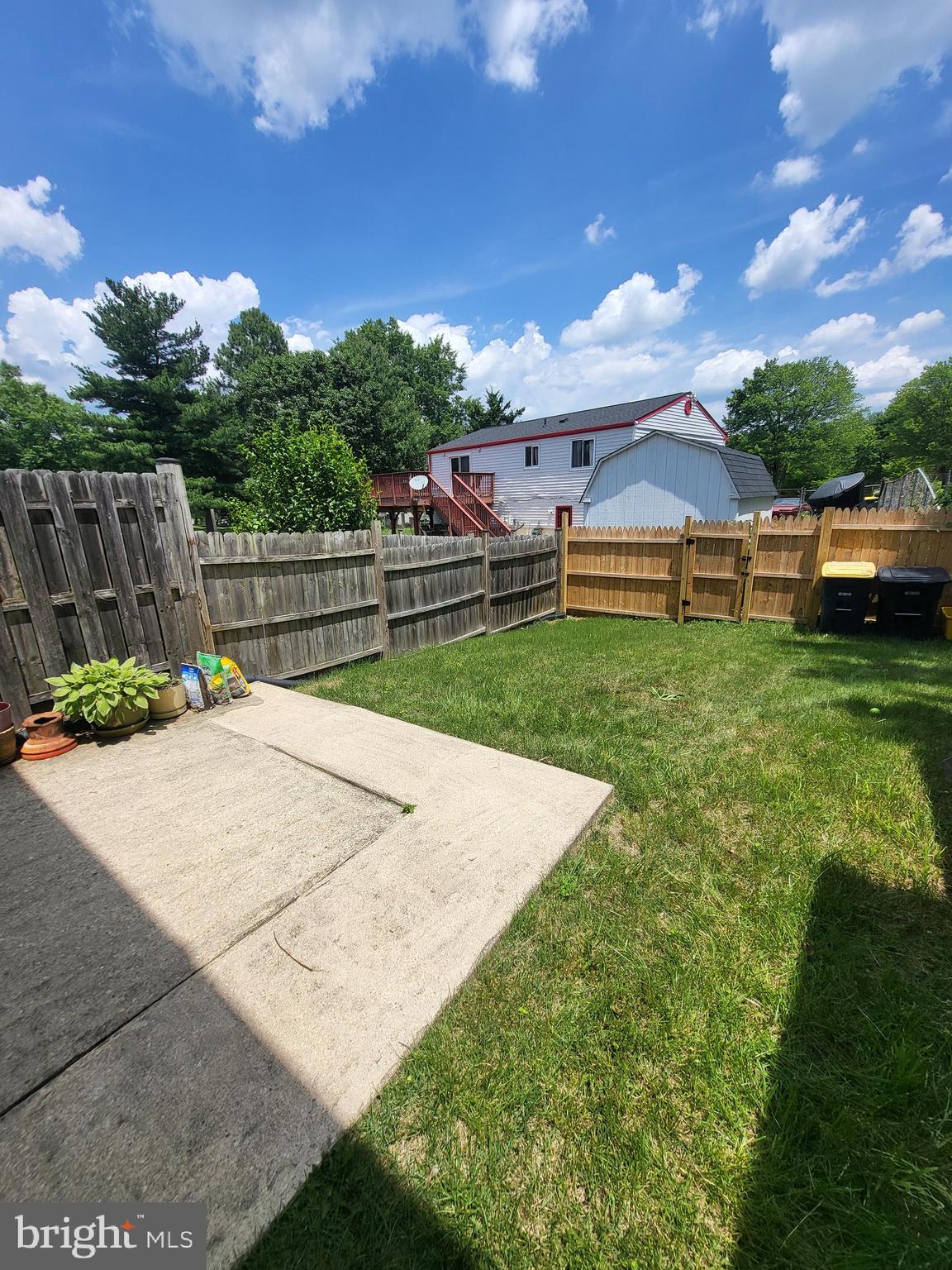 LANDOVER - Residential