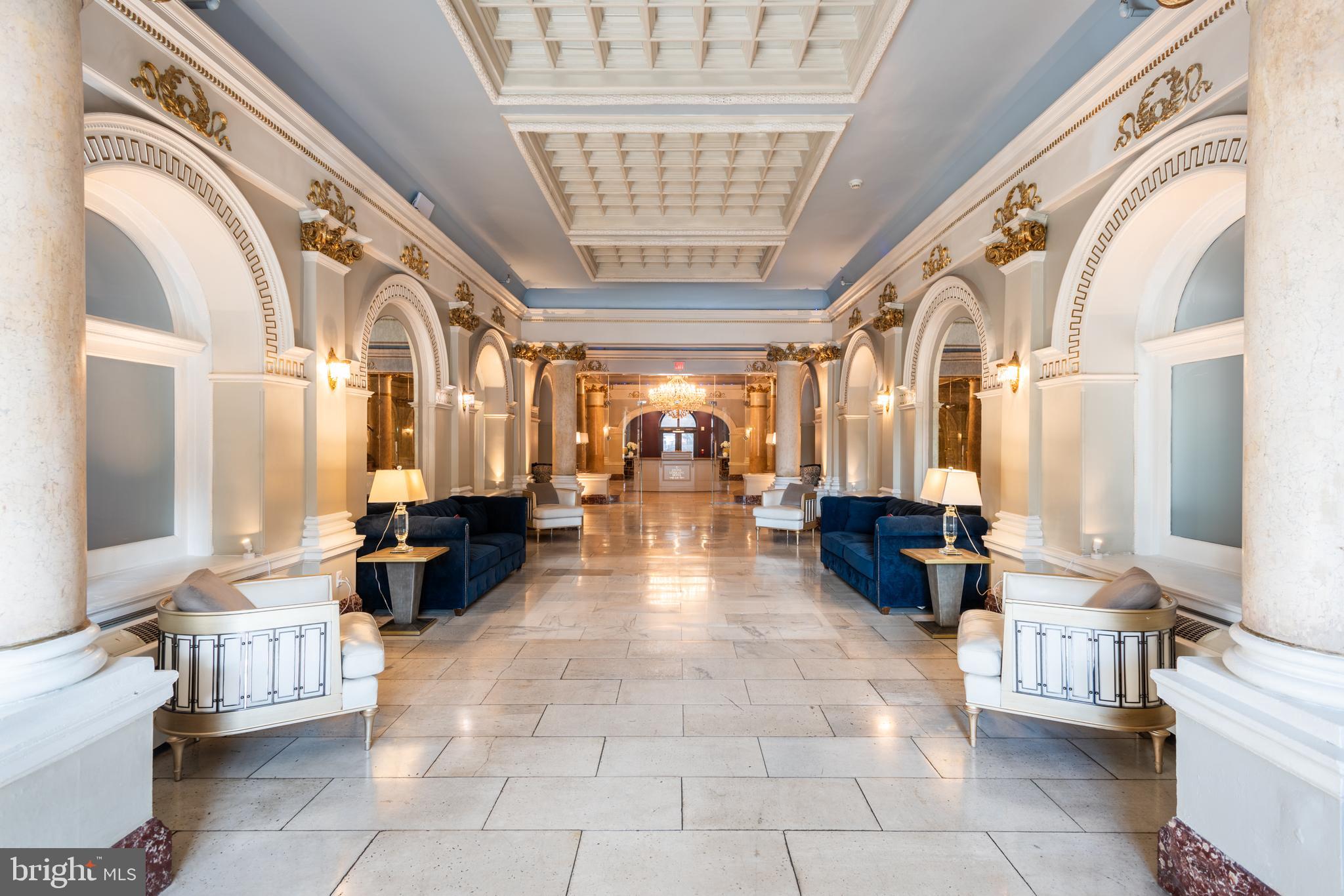 FAIRMOUNT - Residential Lease