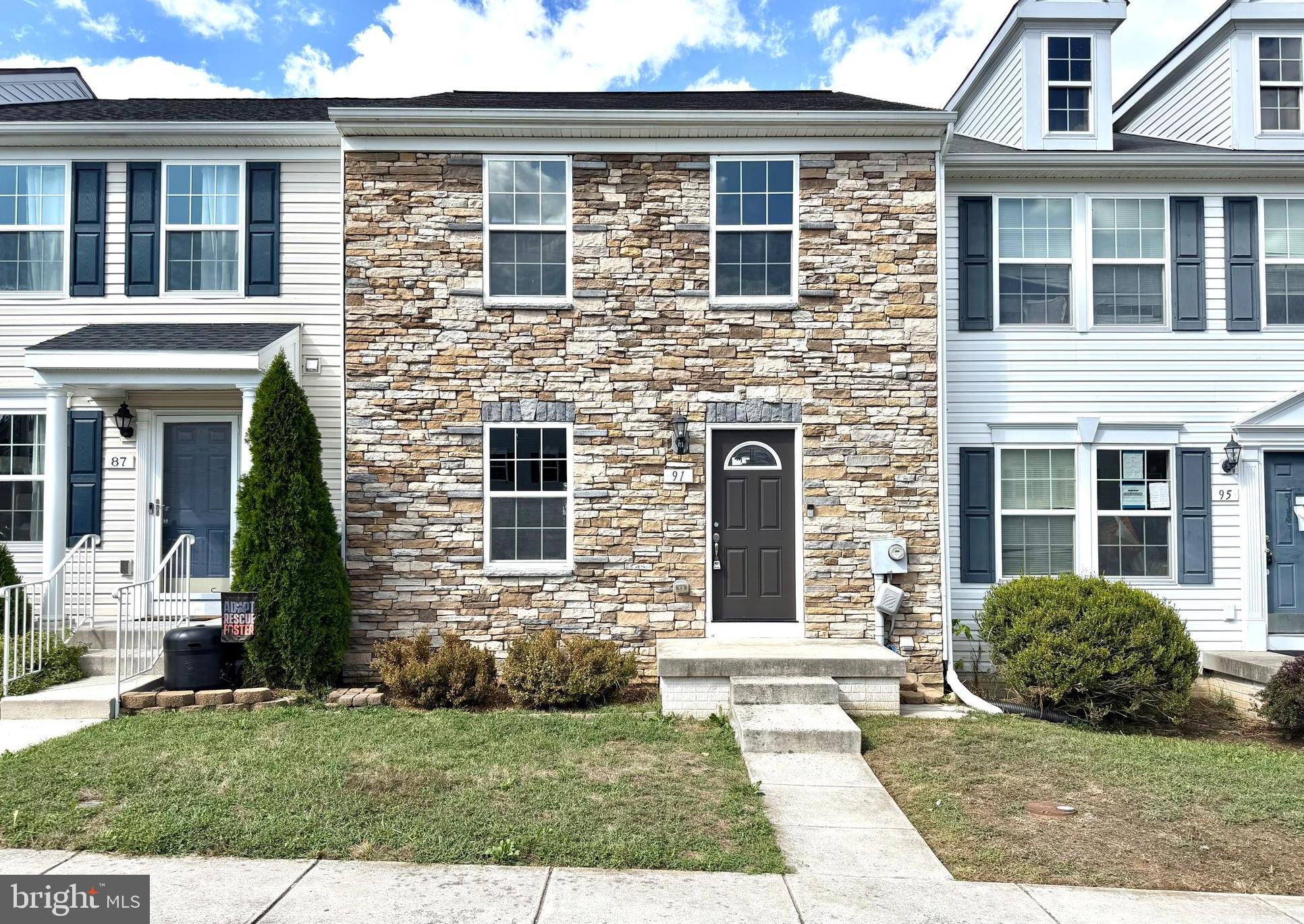 FAIRWAYS EAST - Residential