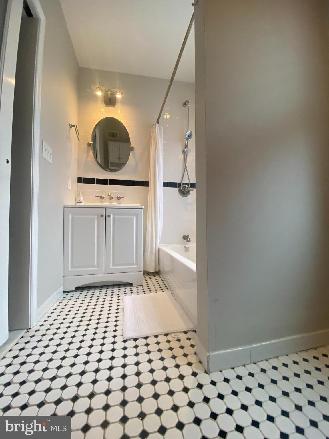 ARDMORE - Residential