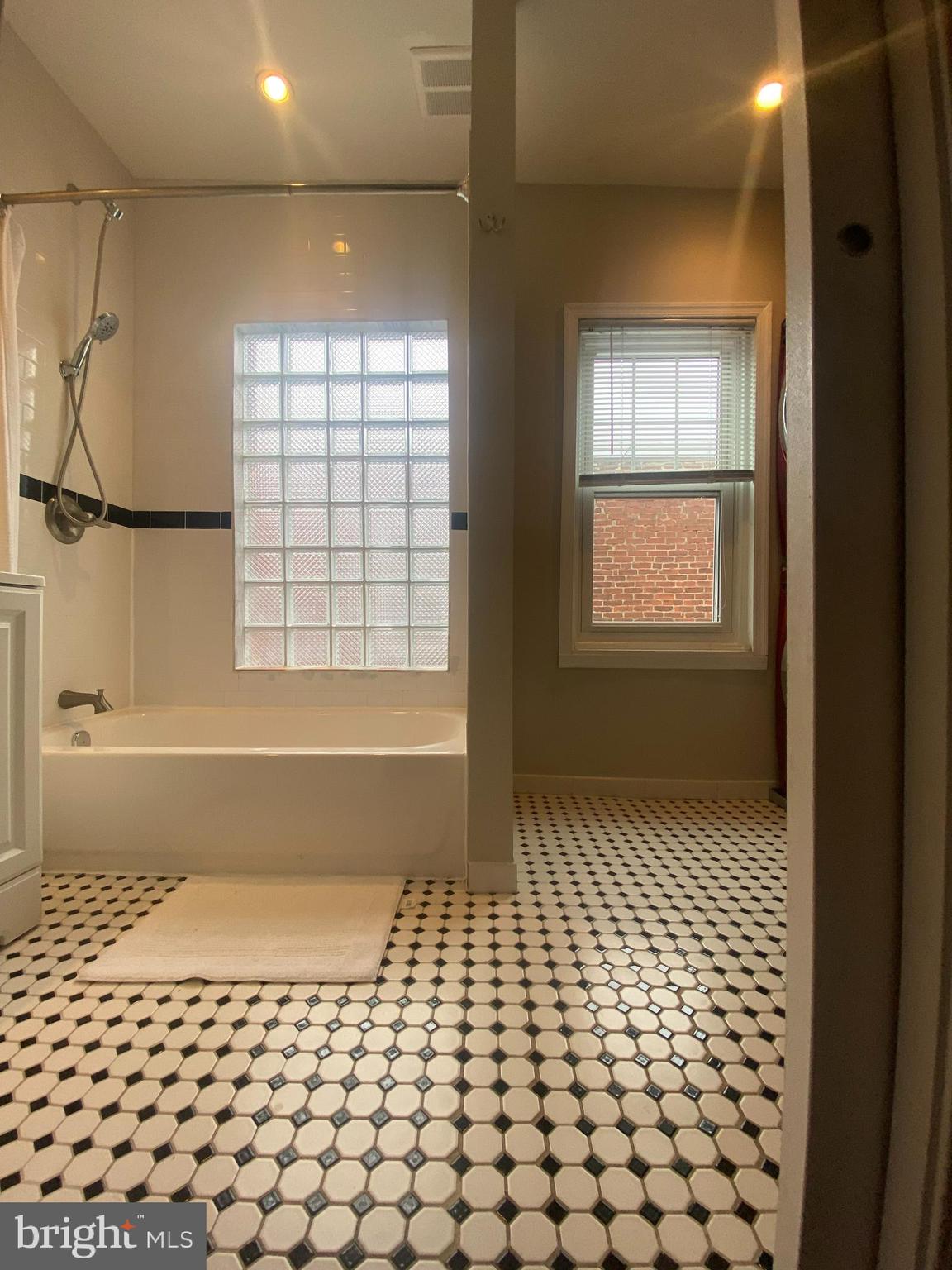 ARDMORE - Residential