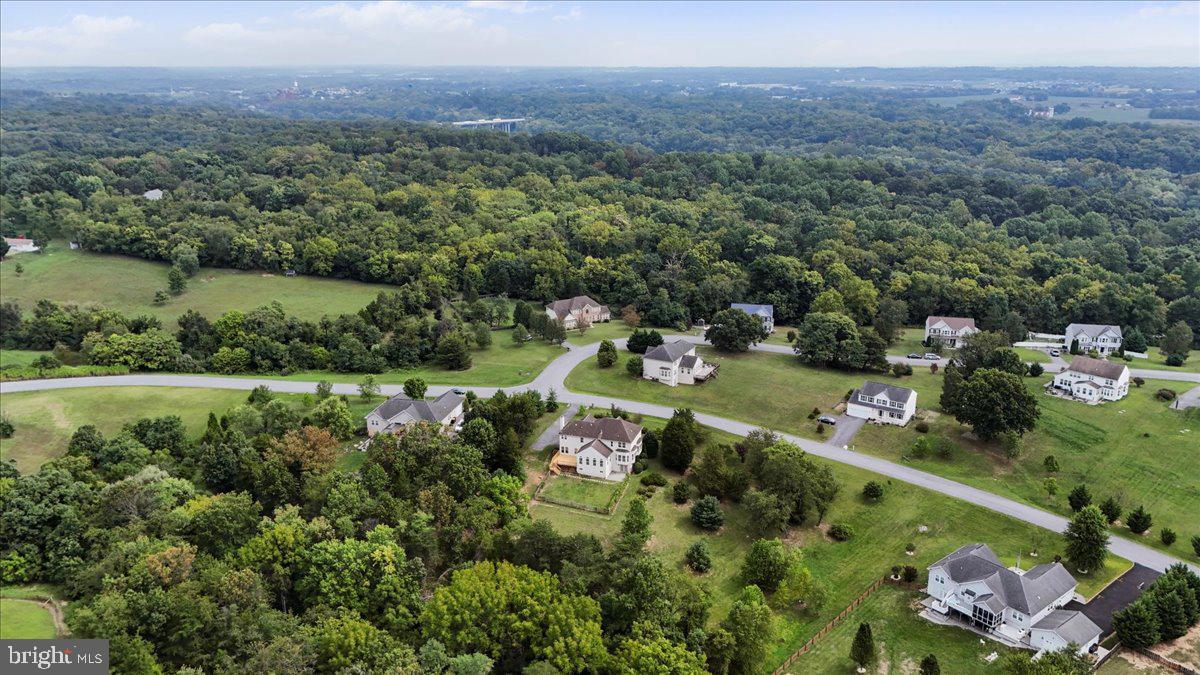 RIVERSIDE ON THE POTOMAC - Residential