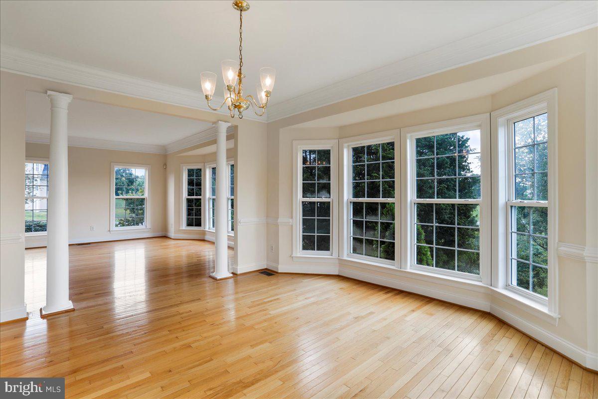 RIVERSIDE ON THE POTOMAC - Residential