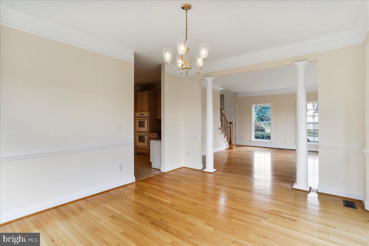 RIVERSIDE ON THE POTOMAC - Residential