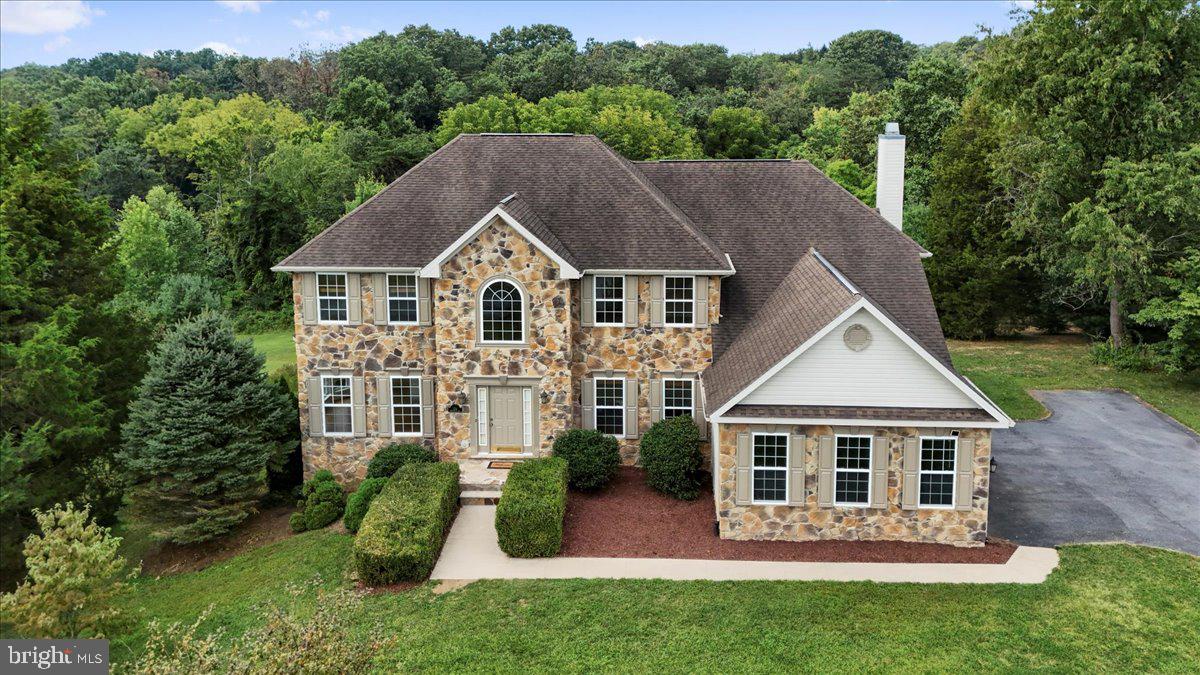 RIVERSIDE ON THE POTOMAC - Residential