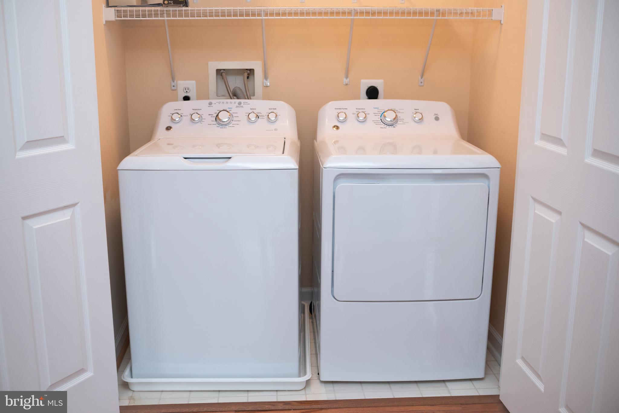 OLD TOWN VILLAGE - Residential Lease