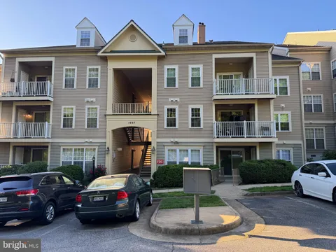 1037 Gardenview Loop Unit 304, Woodbridge, VA 22191 - MLS#: VAPW2094130