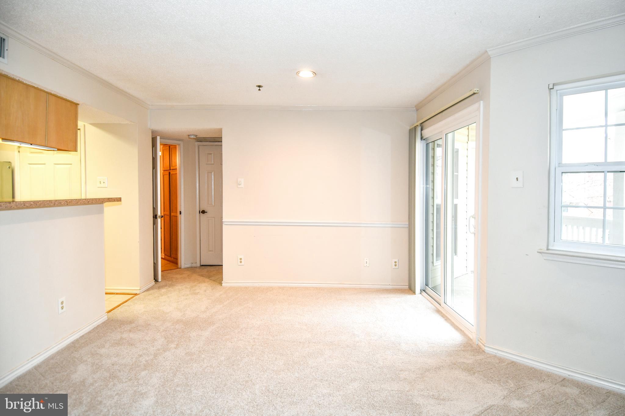 1504 LINCOLN WAY 204