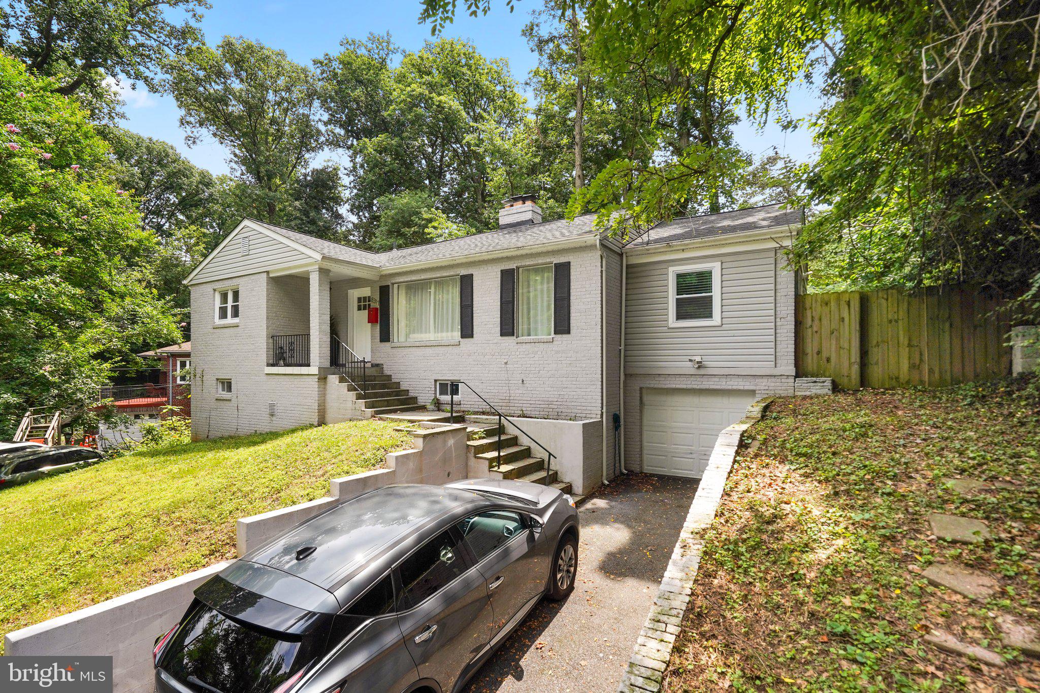 SLIGO PARK HILLS - Residential Lease