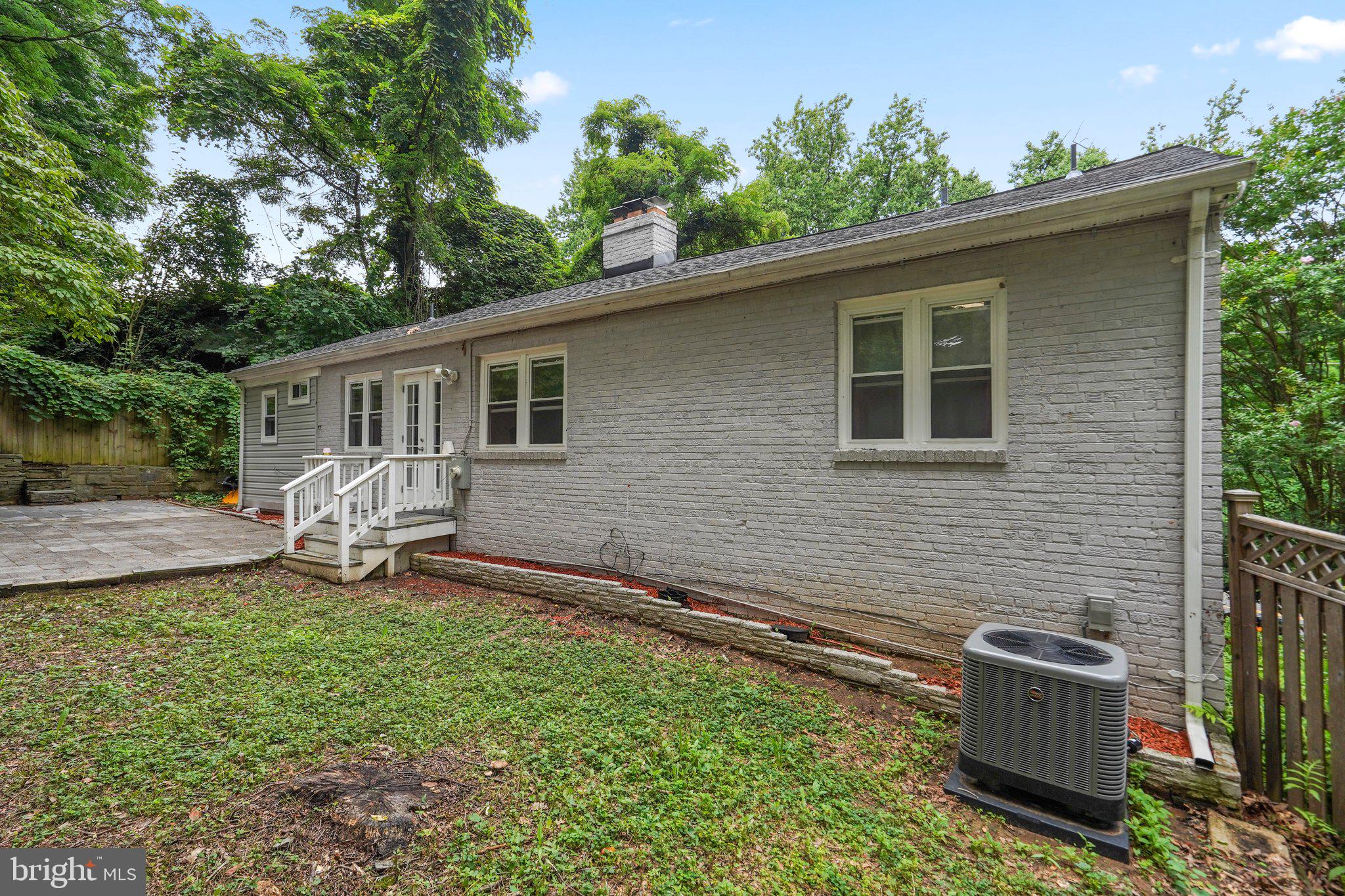 SLIGO PARK HILLS - Residential Lease