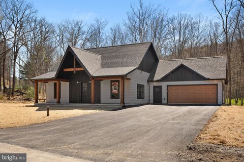 Photo of 9062 Murray Run Road, HUNTINGDON, PA 16652 (MLS # PAHU2024194)