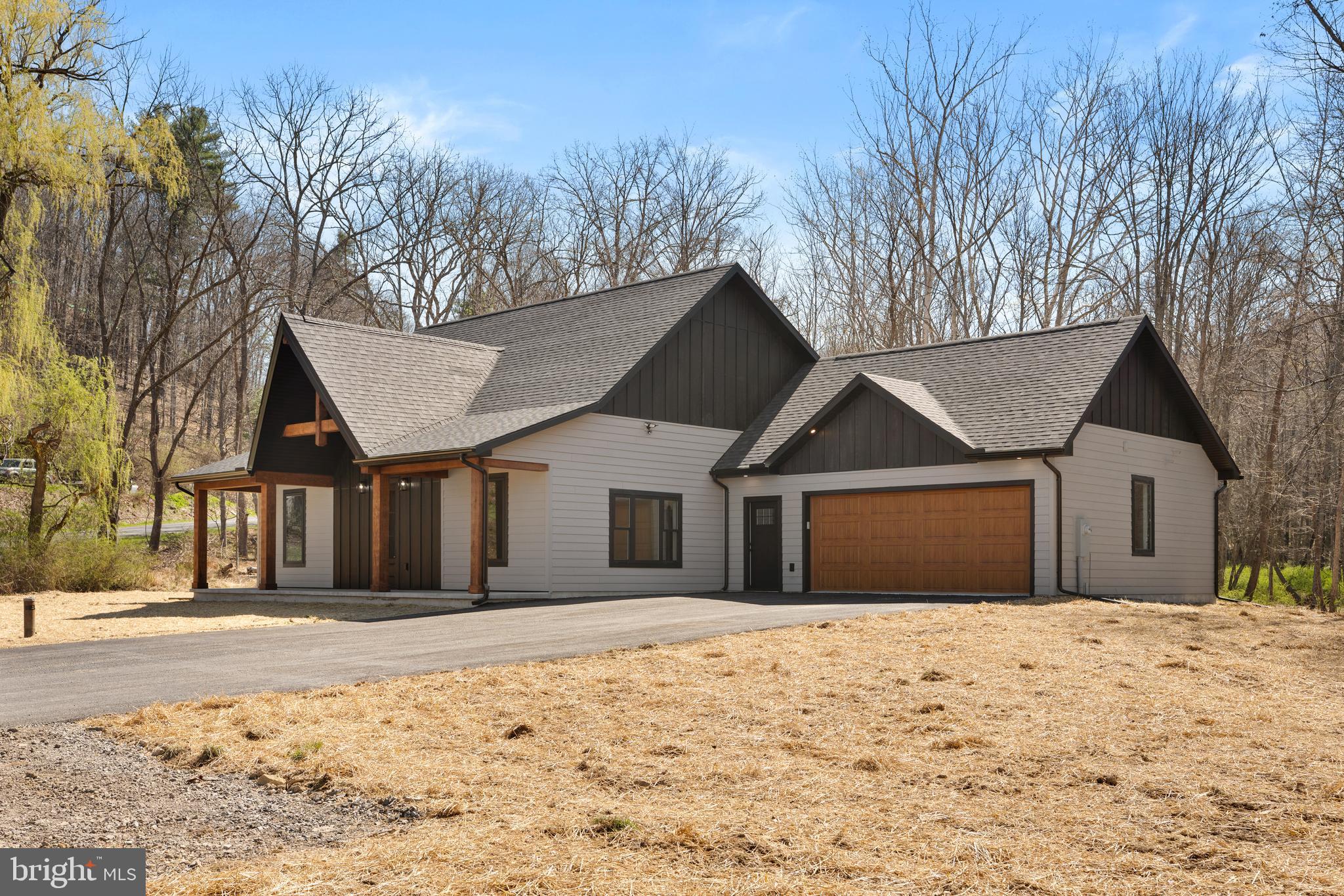 9062 MURRAY RUN ROAD