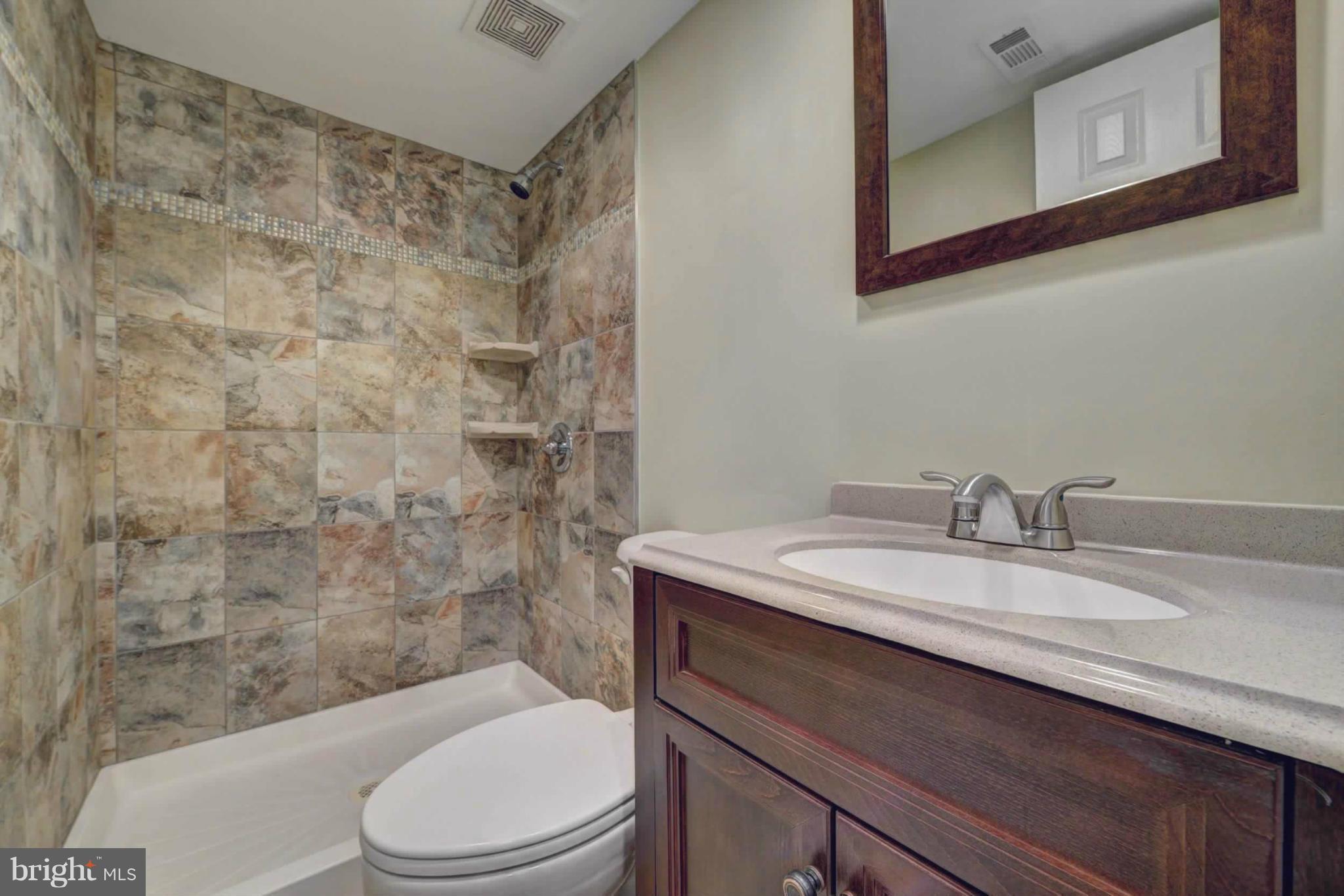 STARLIT PONDS - Residential