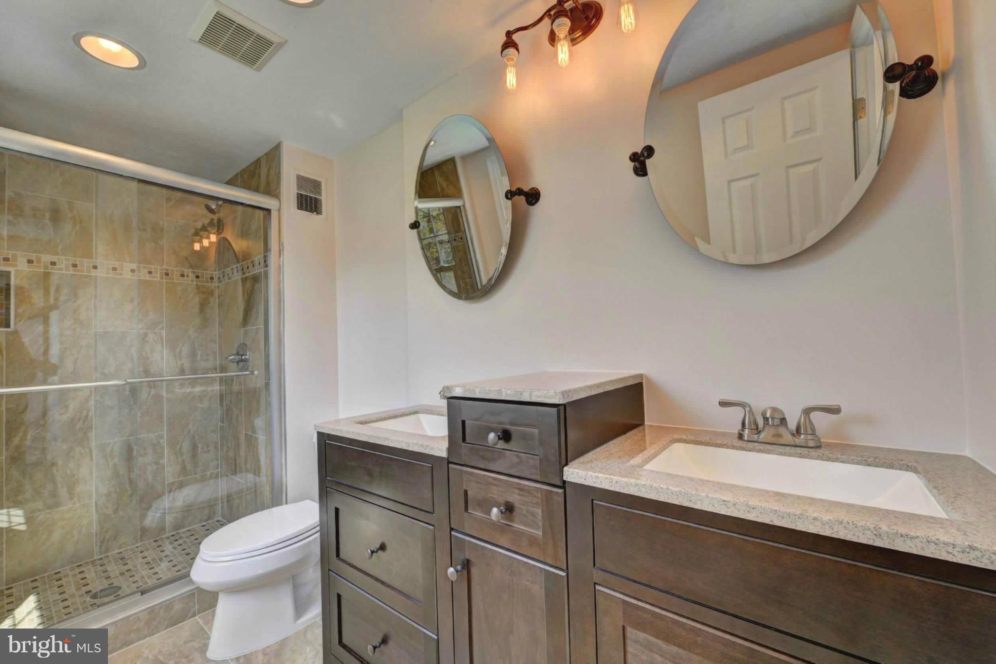 STARLIT PONDS - Residential