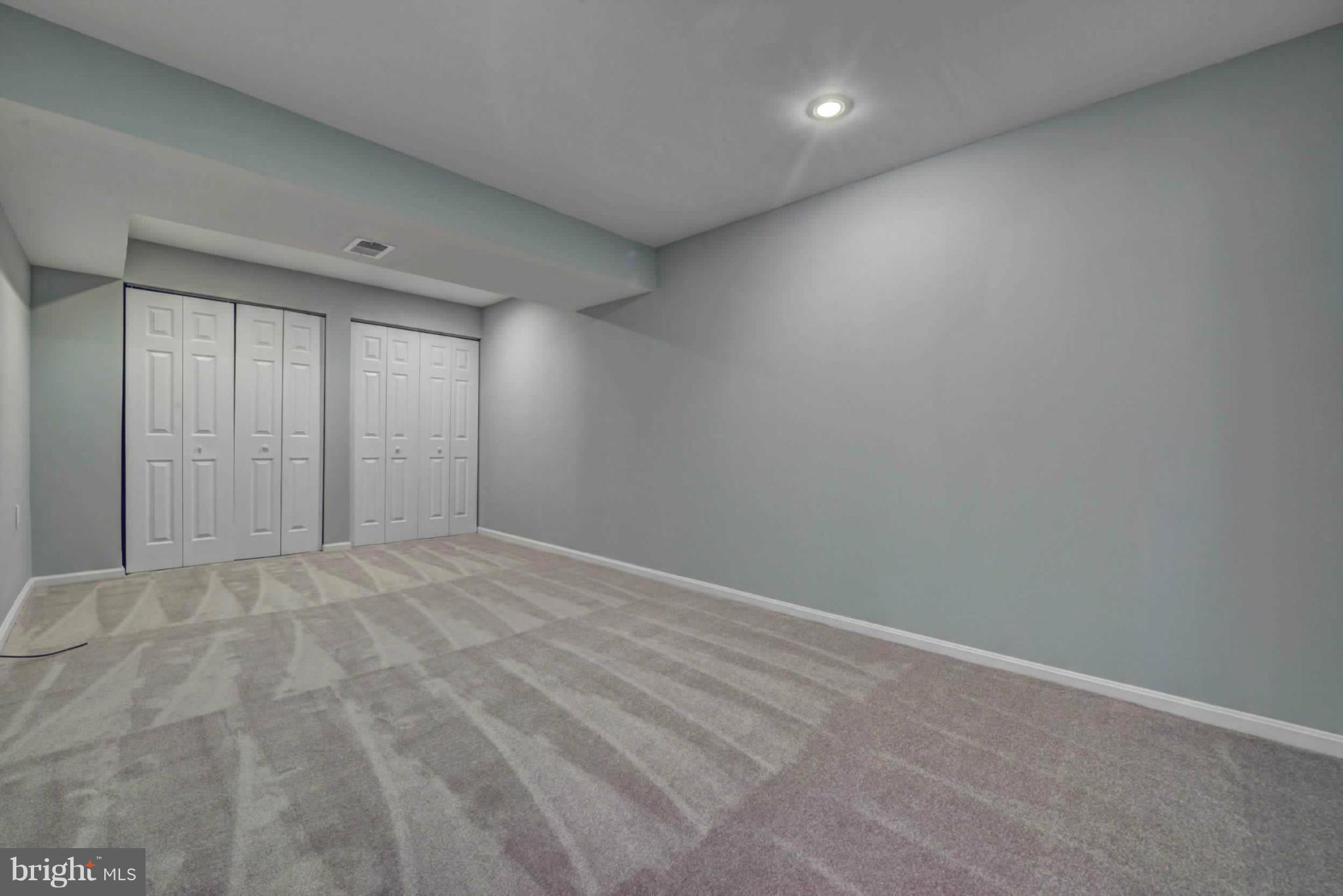 STARLIT PONDS - Residential