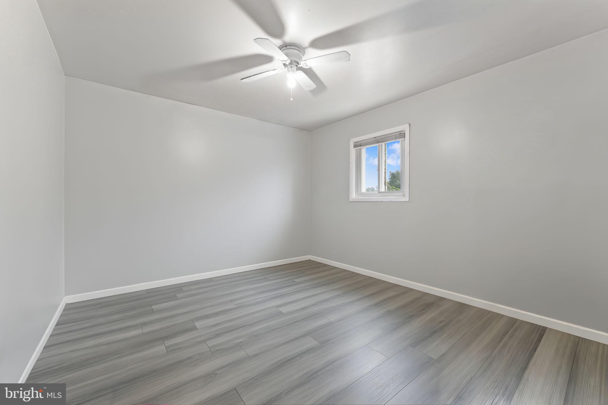 CATONSVILLE MANOR - Residential