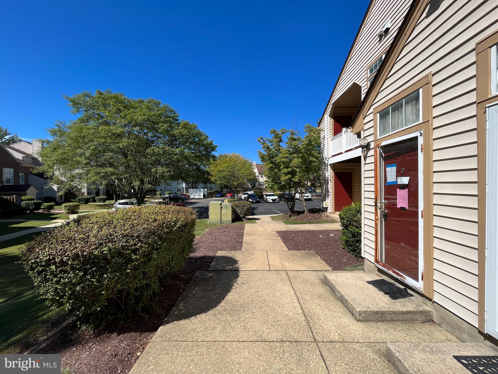 1152 WINDEMERE COURT