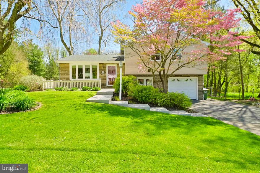 Come tour this unique split level home in desirable Lampeter-Strasburg! Located just minutes from the school, it is also on a cul-de-sac, which means no thru traffic! Notable features include, updated kitchen, appliances included, large porch, hardwood and stone flooring, multiple living areas, three spacious bedrooms with two and a half bathrooms, primary bedroom with primary bathroom attached, central air, flat yard, attached garage,  fenced in yard with large shed.  Basement includes lots of opportunity for storage and a bonus room that could be used for an office or exercise room. Don't miss this! Schedule a showing today!

Offers due by 5:00pm Friday 5/3/24