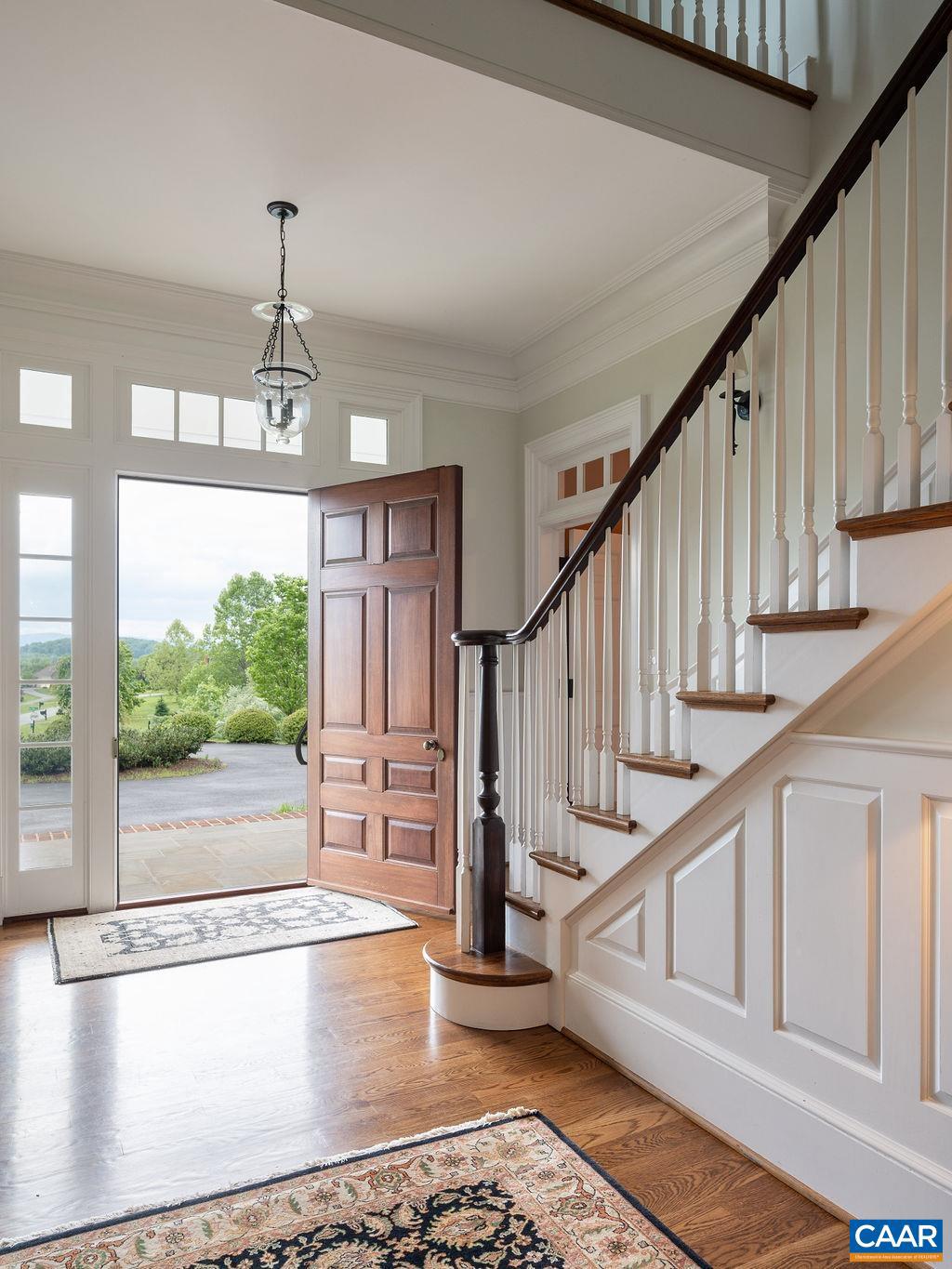 THE ROCKS - Residential