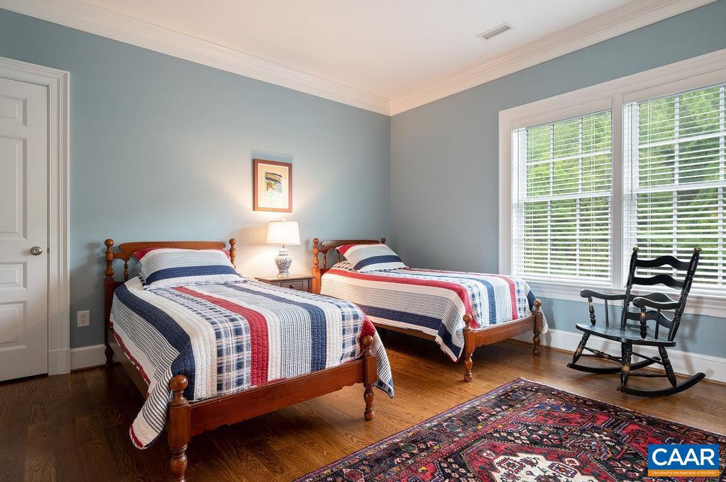 THE ROCKS - Residential