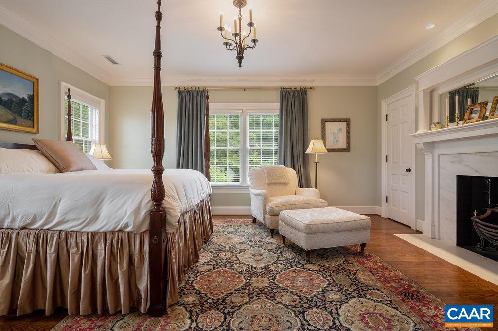 THE ROCKS - Residential