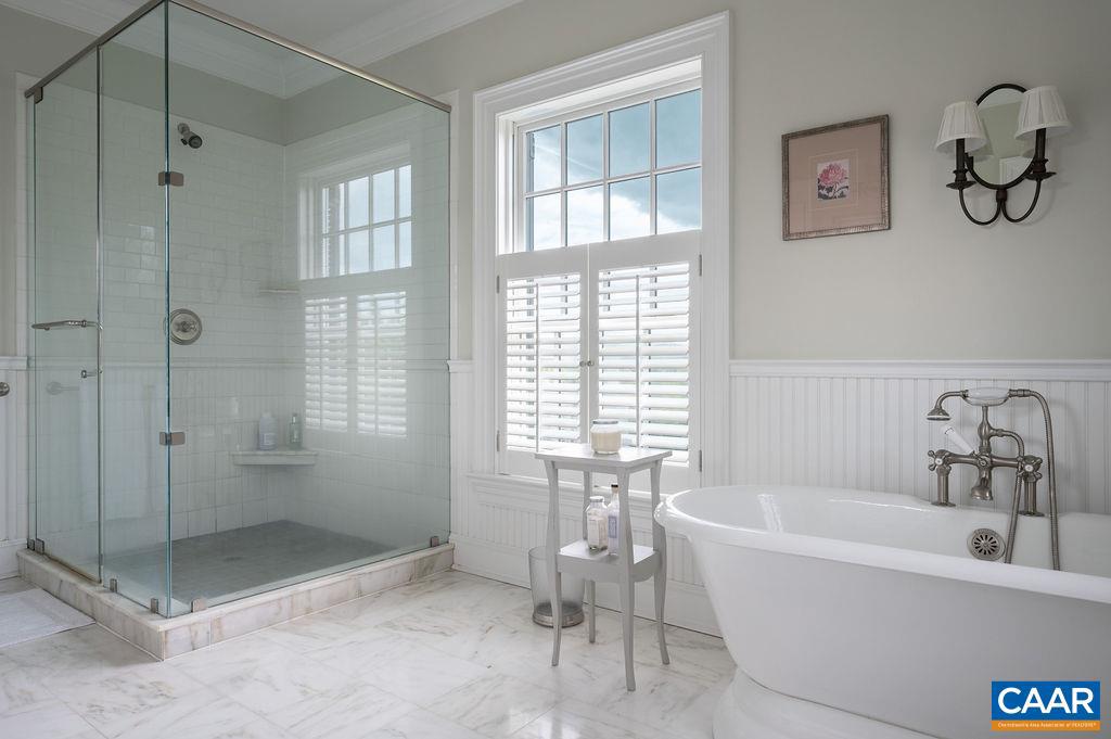 THE ROCKS - Residential