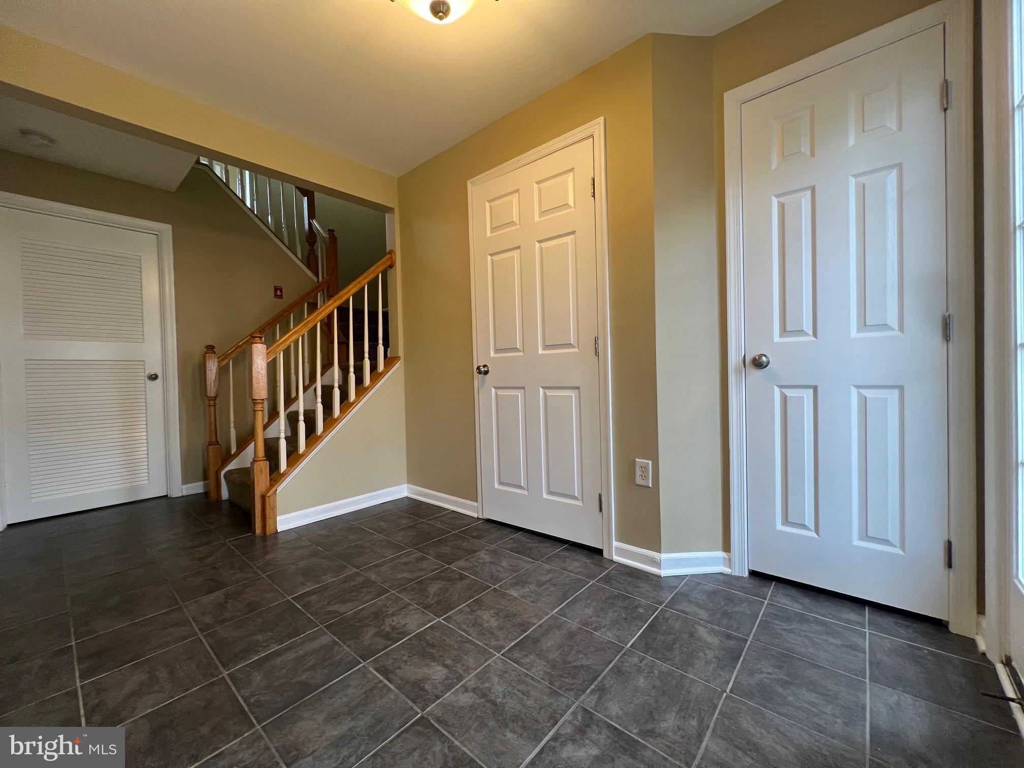 128 LAROSE DRIVE 128