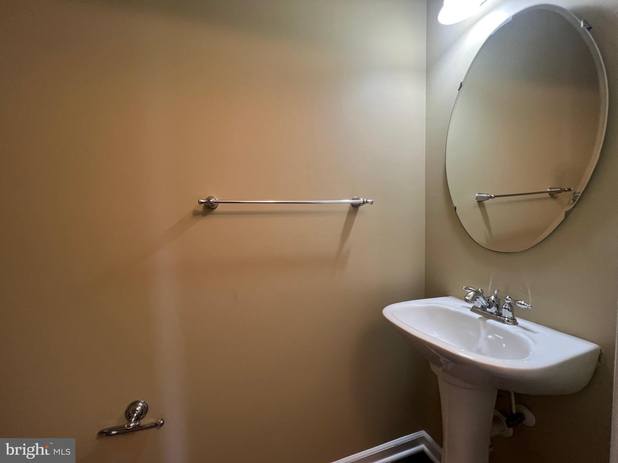 128 LAROSE DRIVE 128