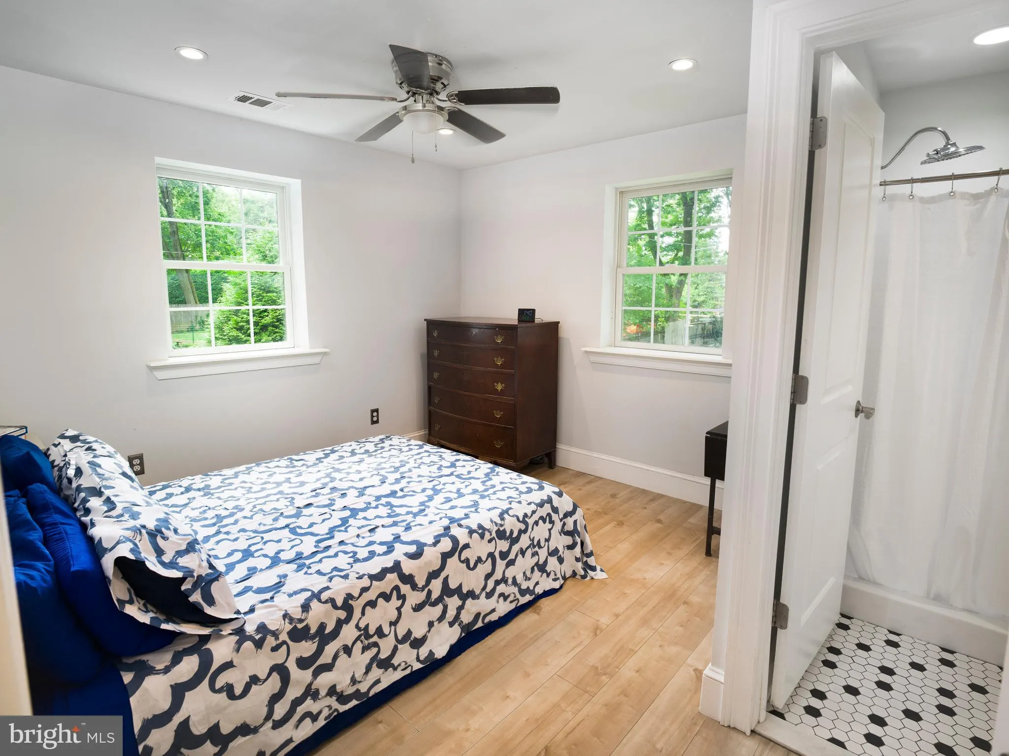 Devon, Pennsylvania 19333, United States, 4 Bedrooms Bedrooms, ,3 BathroomsBathrooms,Residential,Active,155926