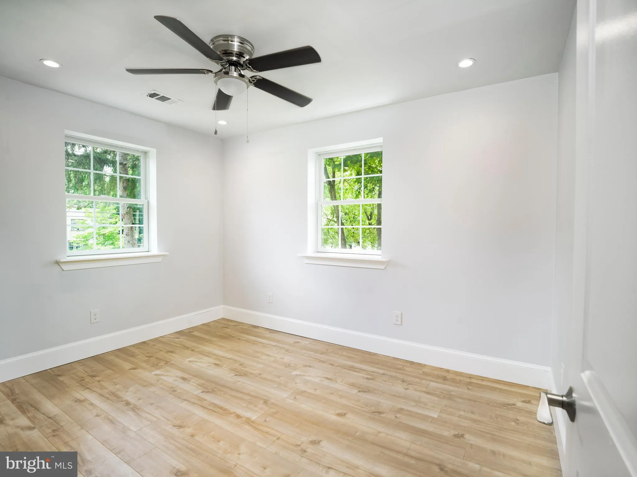 Devon, Pennsylvania 19333, United States, 4 Bedrooms Bedrooms, ,3 BathroomsBathrooms,Residential,Active,155926